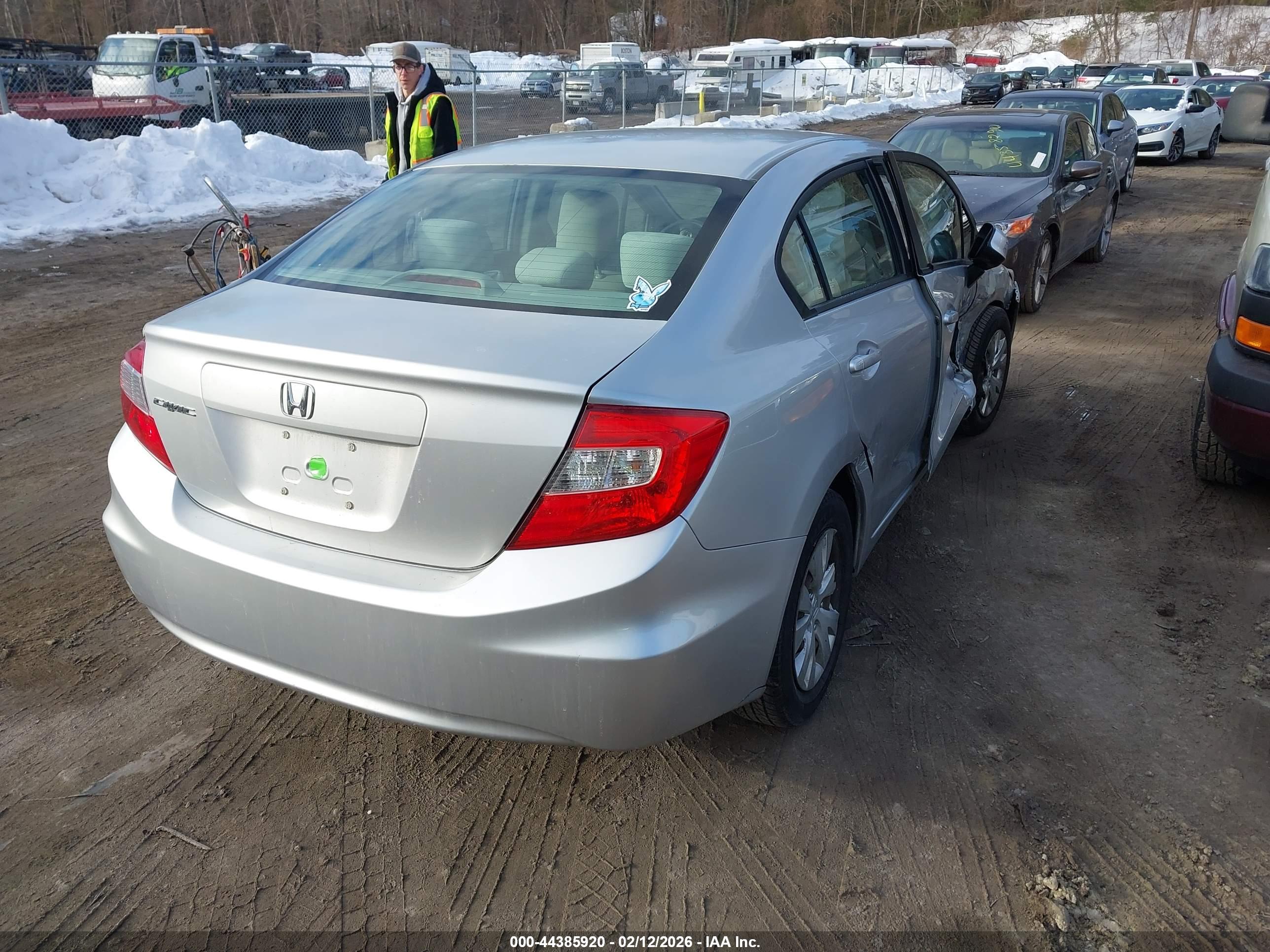 HONDA CIVIC image 4