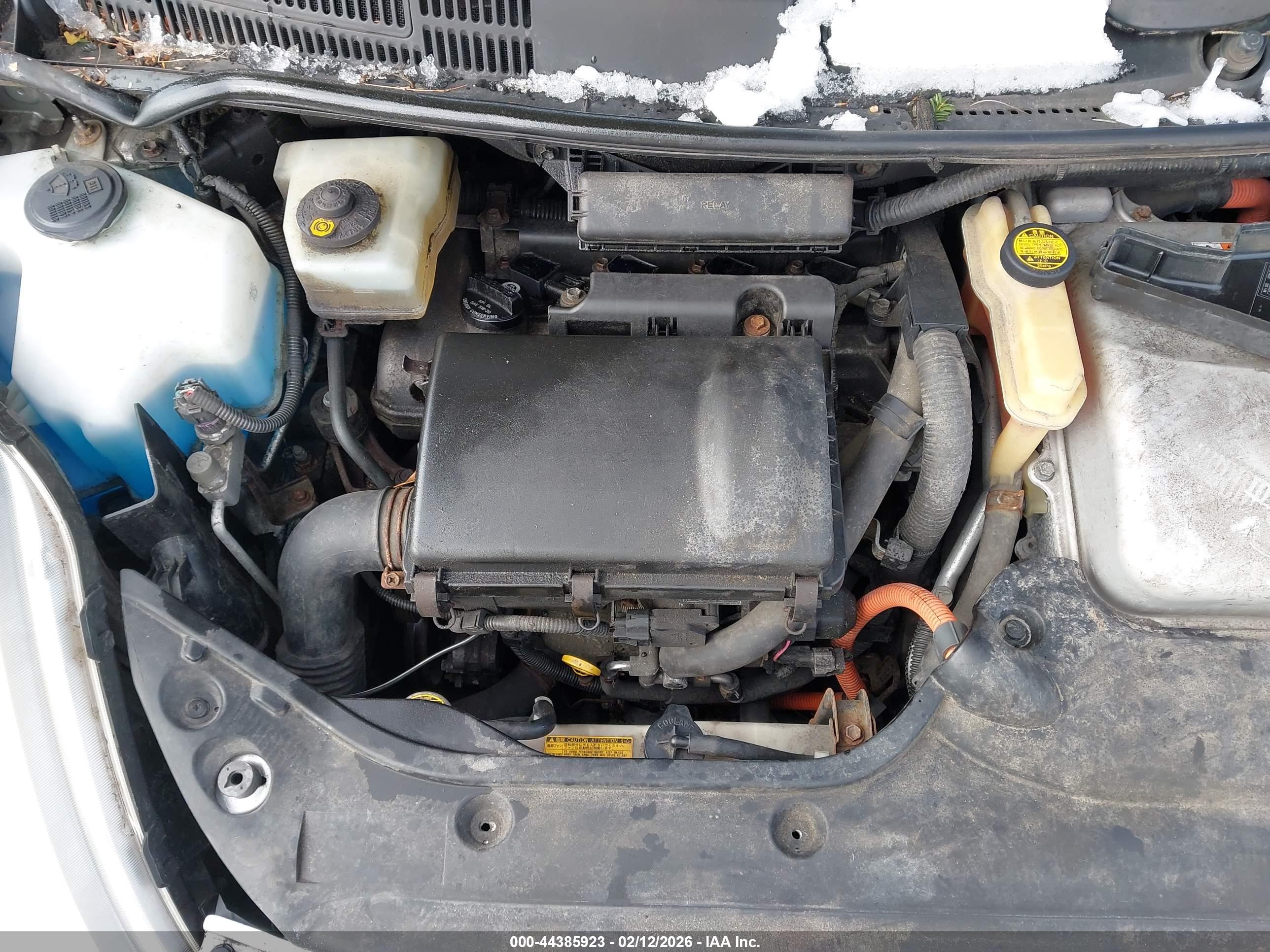 TOYOTA PRIUS image 10