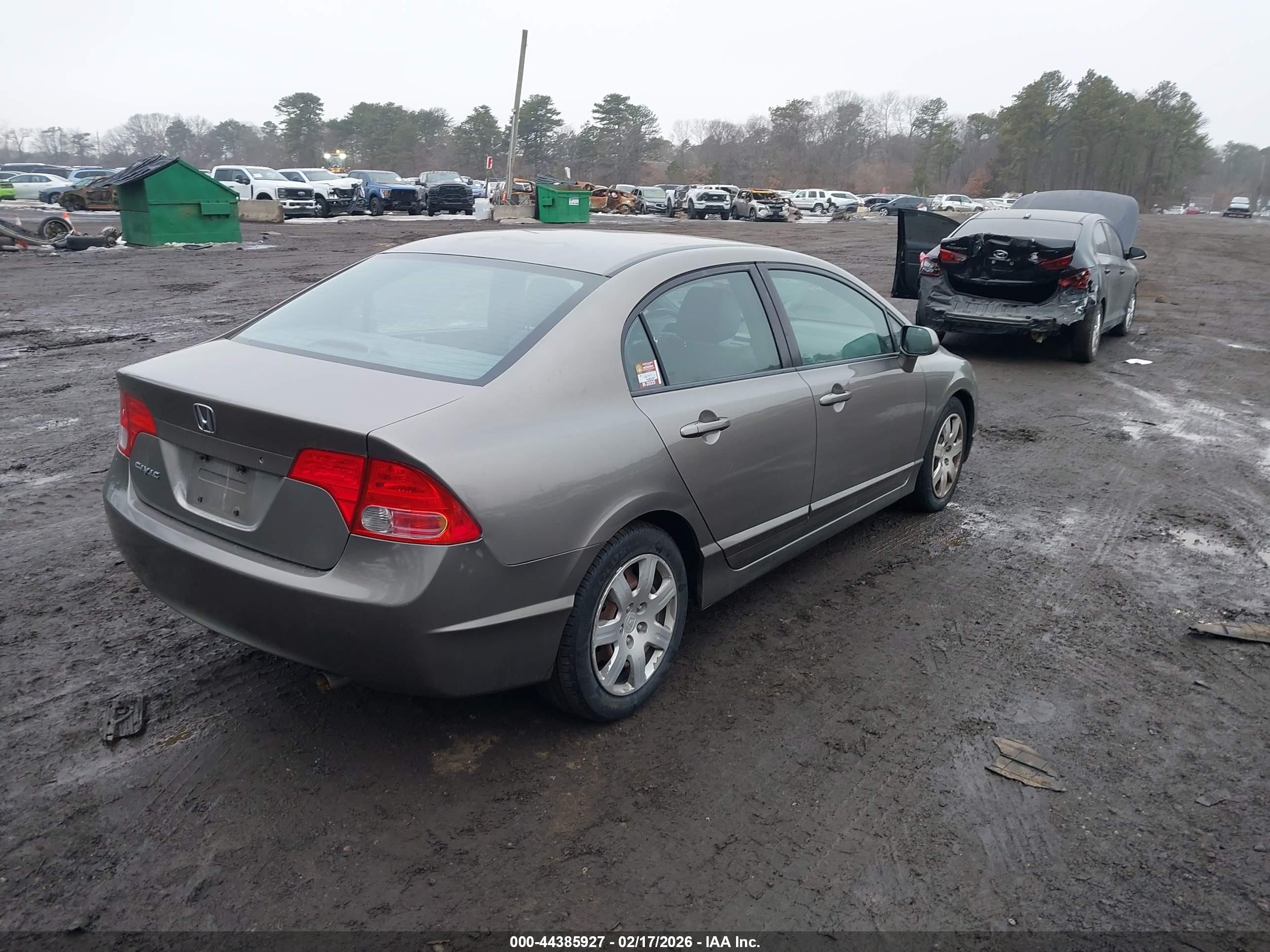 HONDA CIVIC image 4