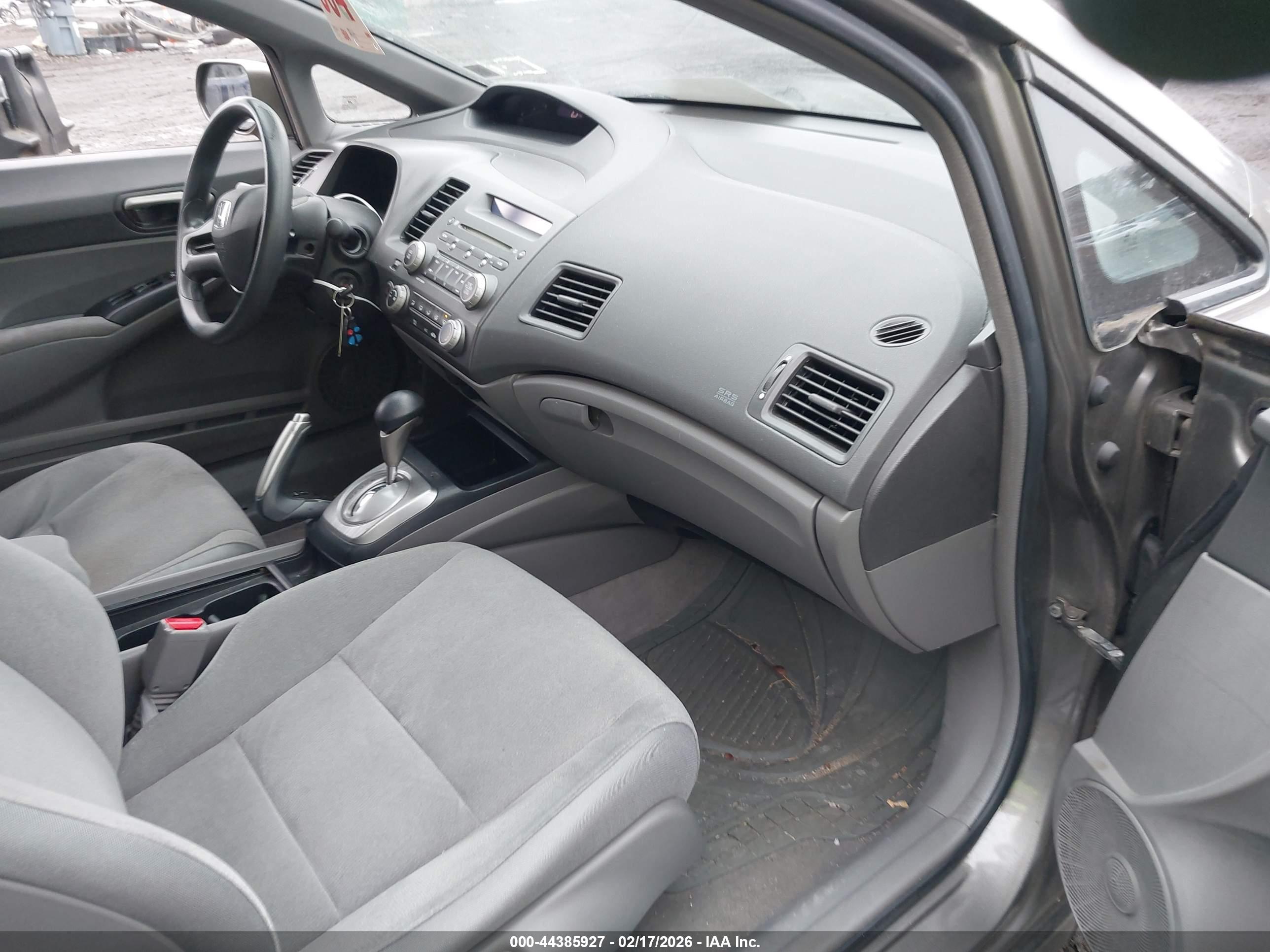 HONDA CIVIC image 5