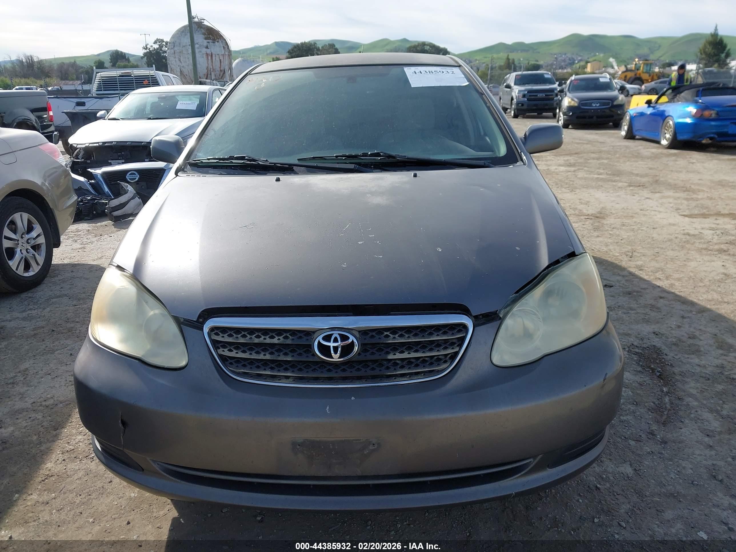 TOYOTA COROLLA image 6