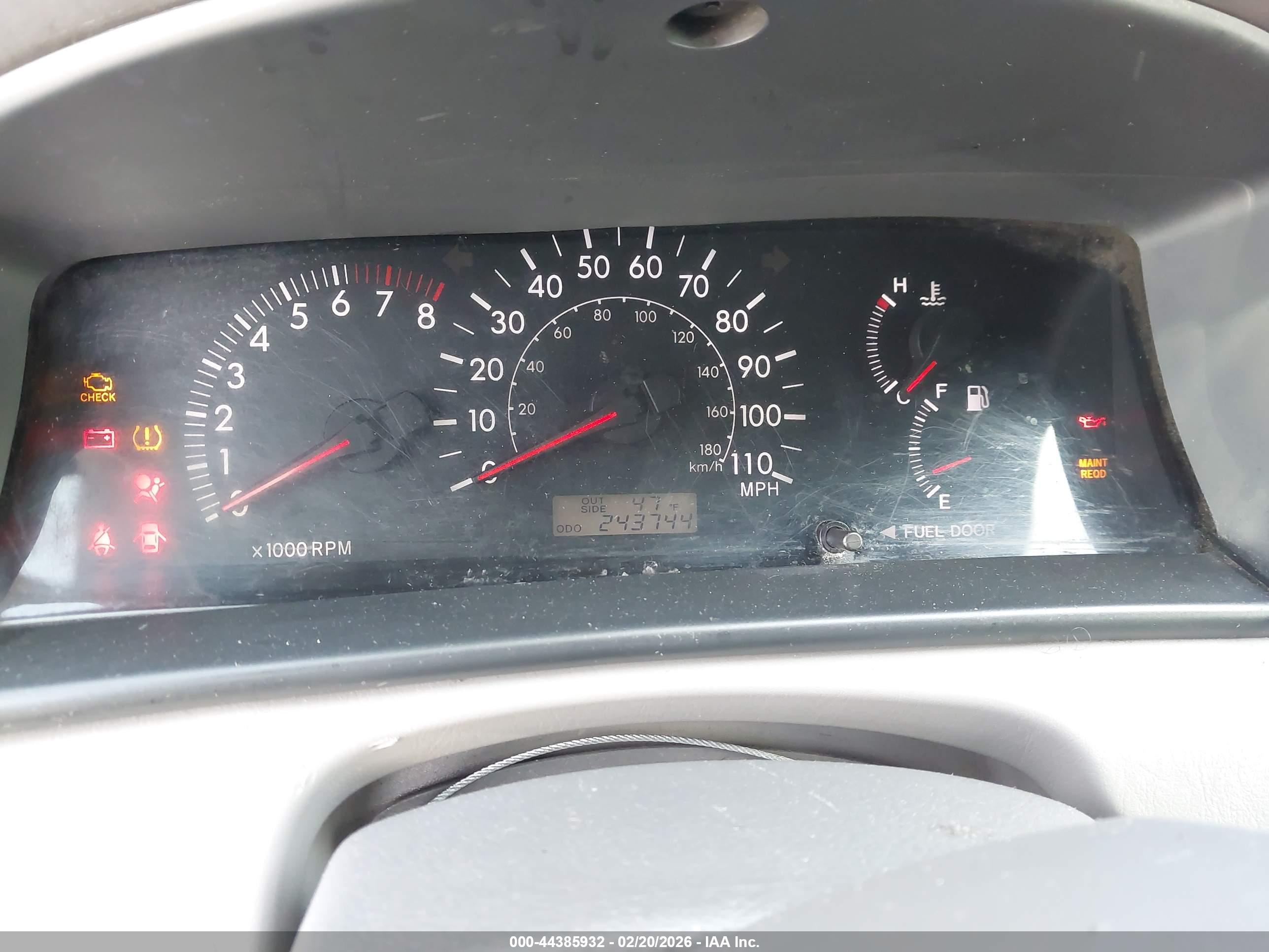 TOYOTA COROLLA image 7
