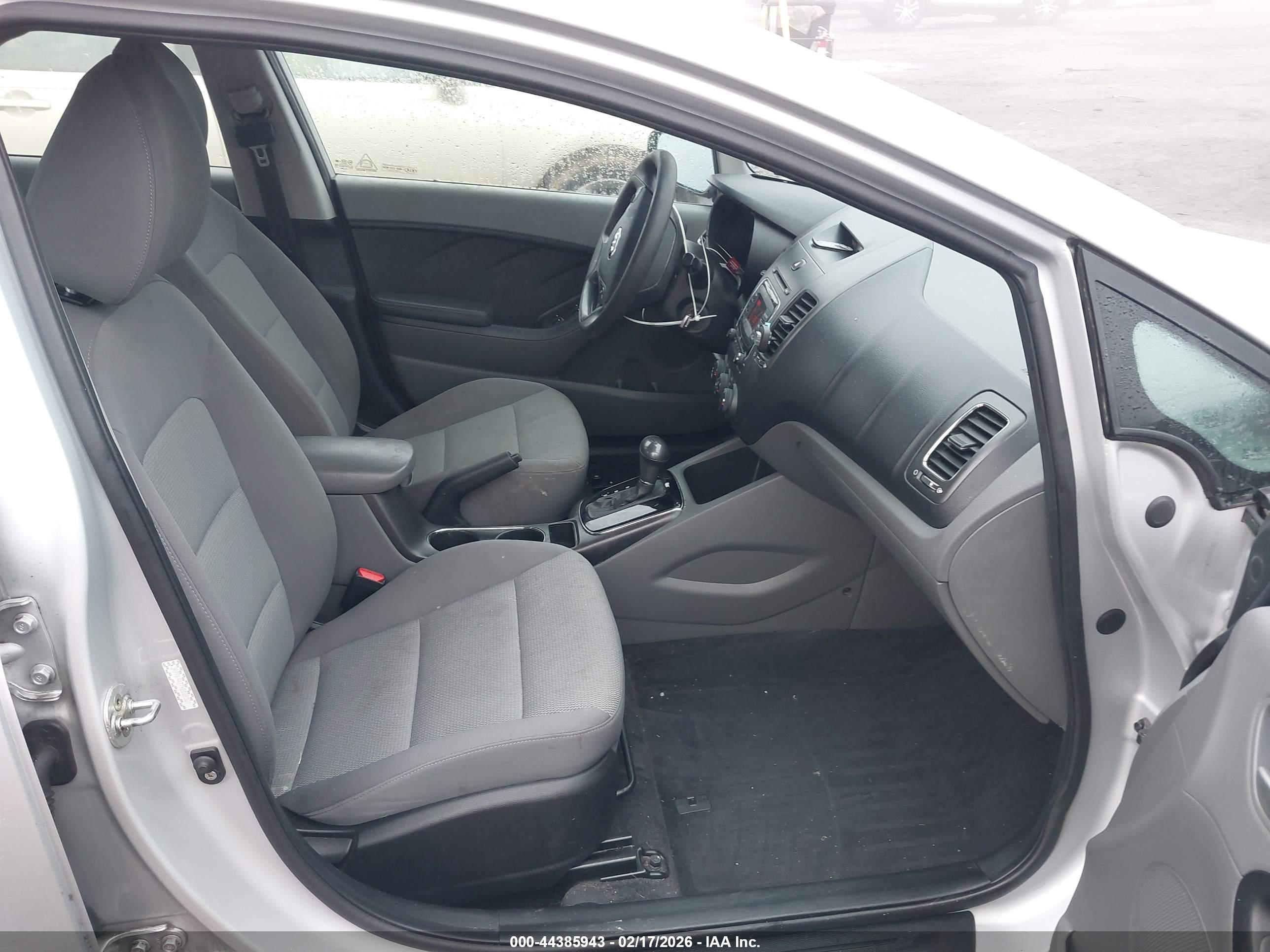 KIA FORTE image 5