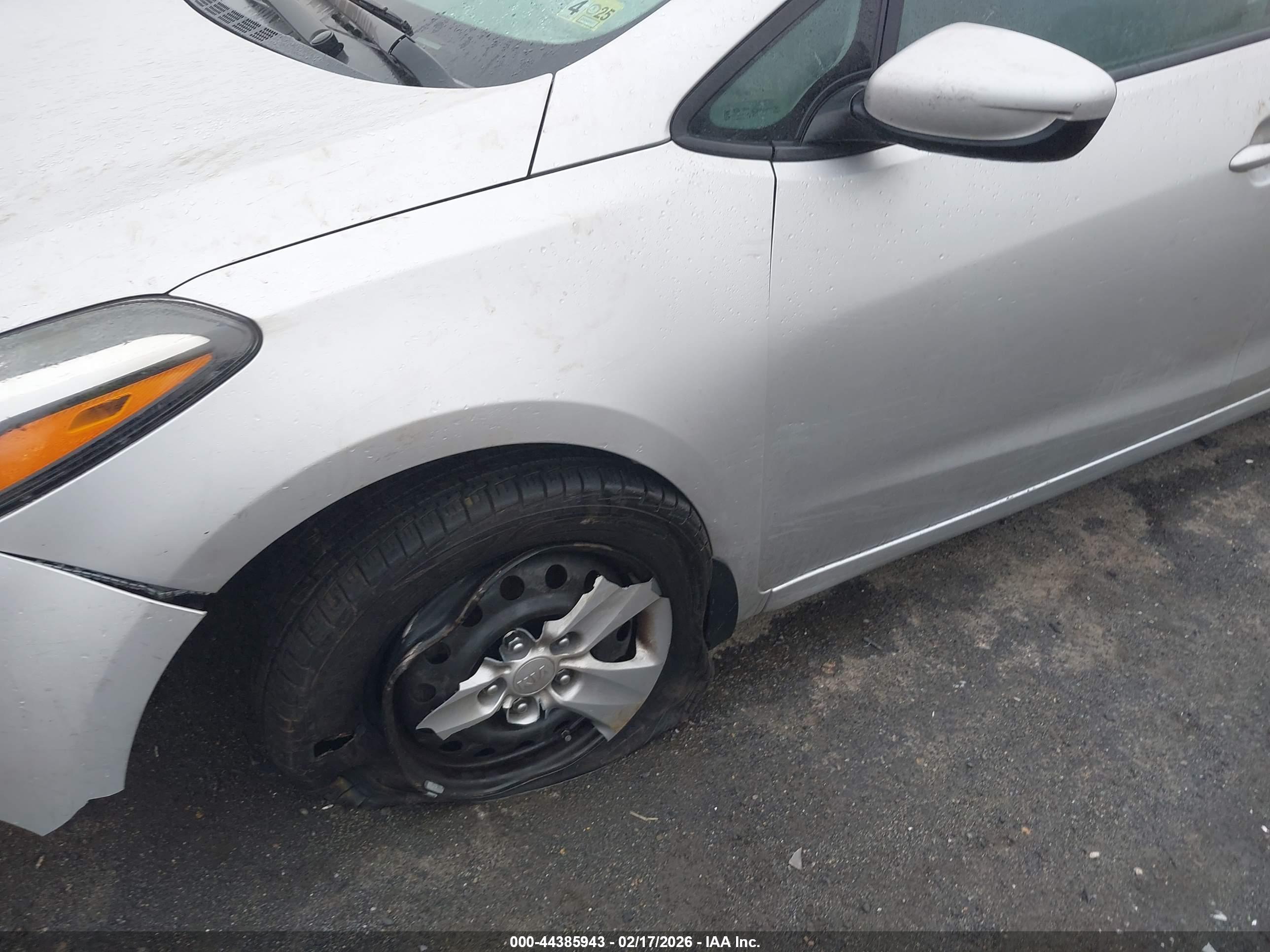 KIA FORTE image 6