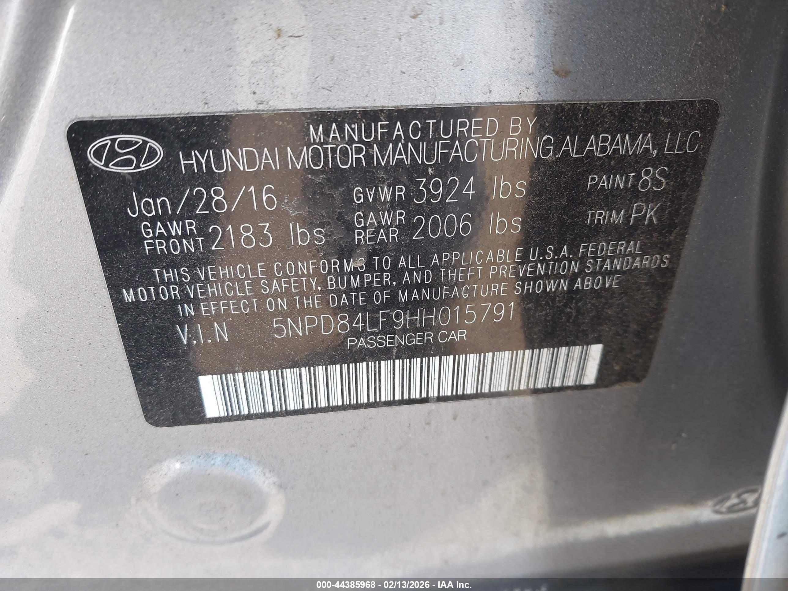 HYUNDAI ELANTRA image 9