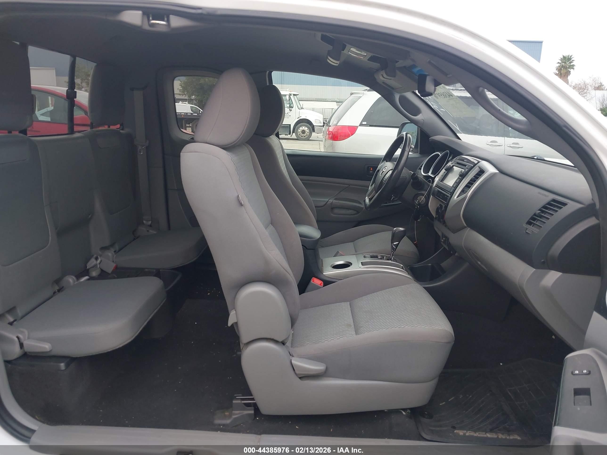 TOYOTA TACOMA image 5