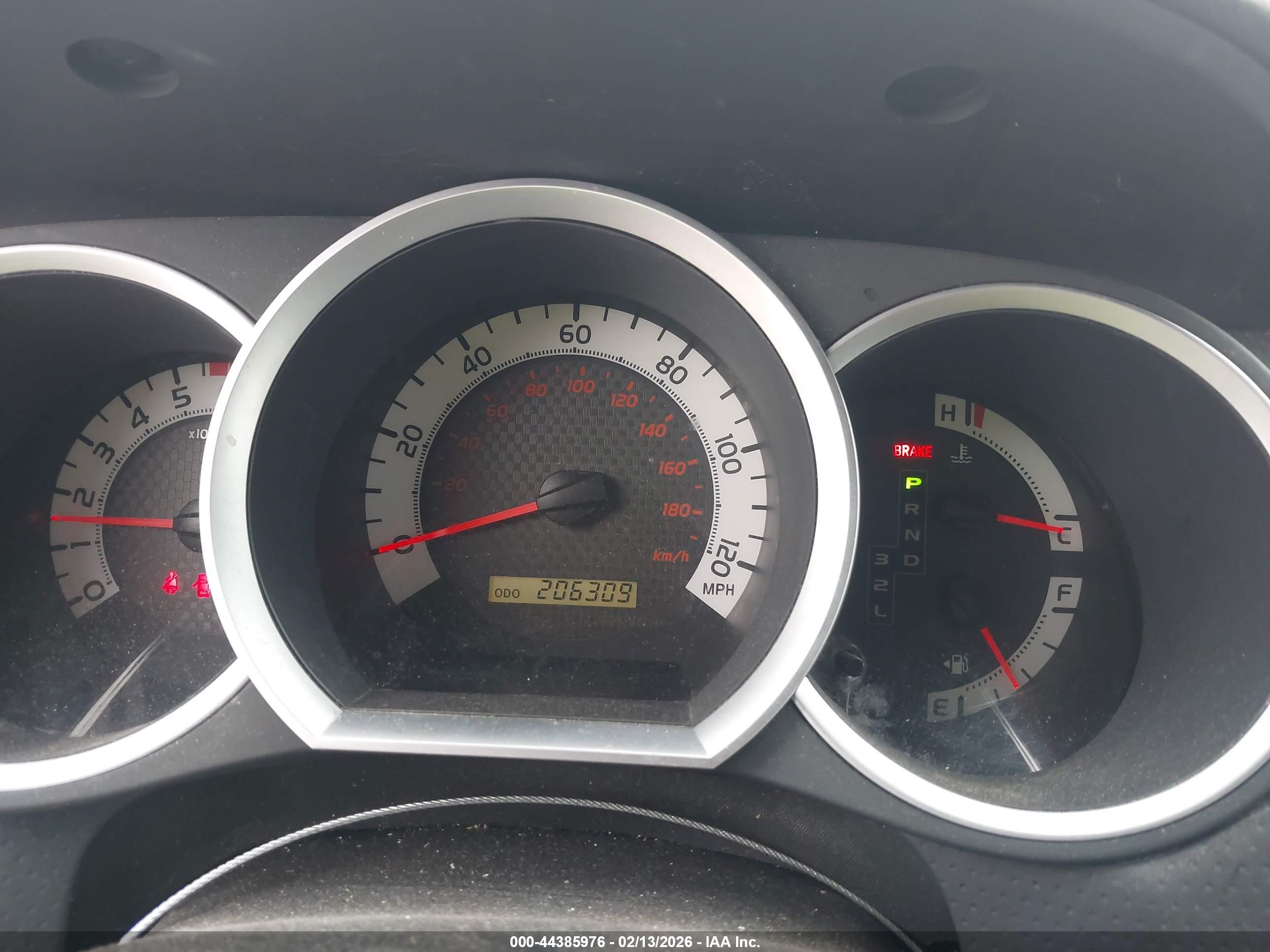 TOYOTA TACOMA image 7