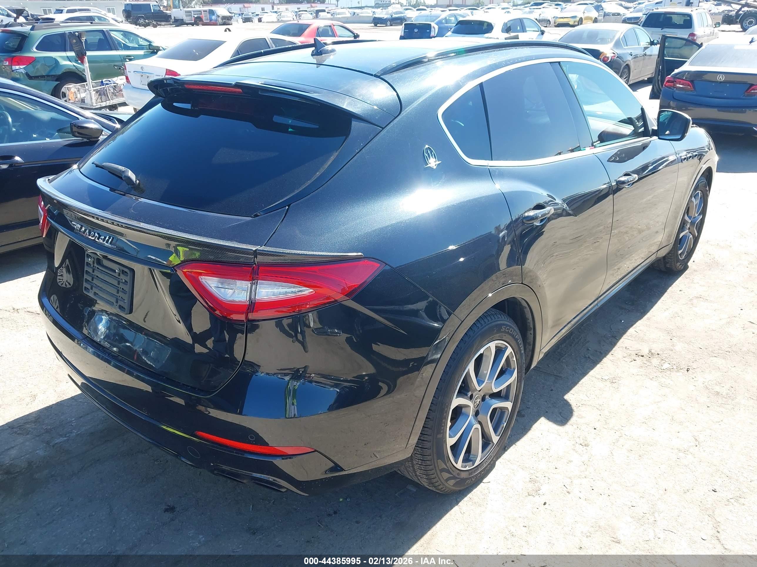 MASERATI LEVANTE image 4