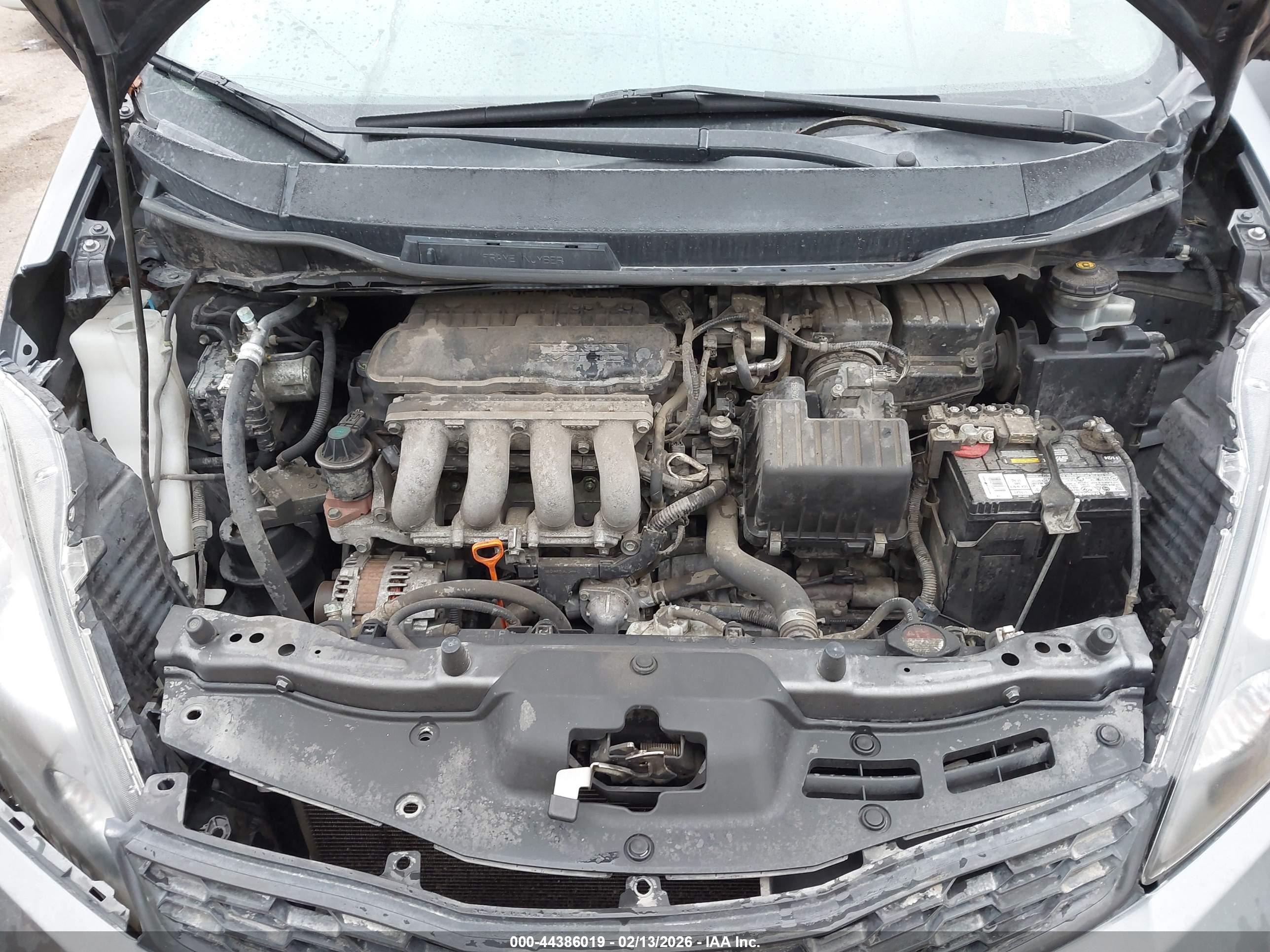 HONDA FIT image 10