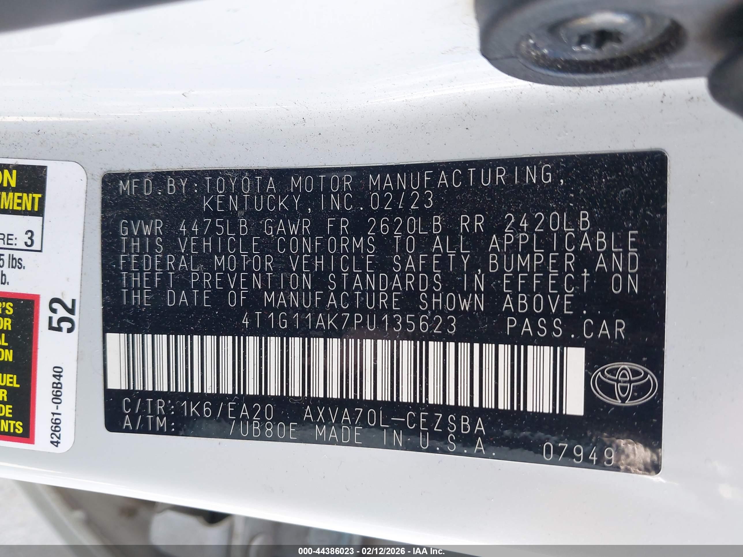 TOYOTA CAMRY image 9