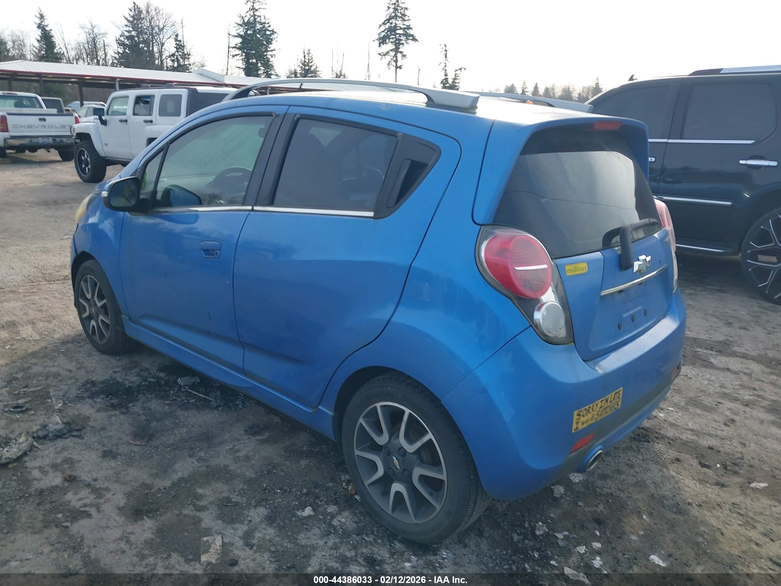CHEVROLET SPARK image 3