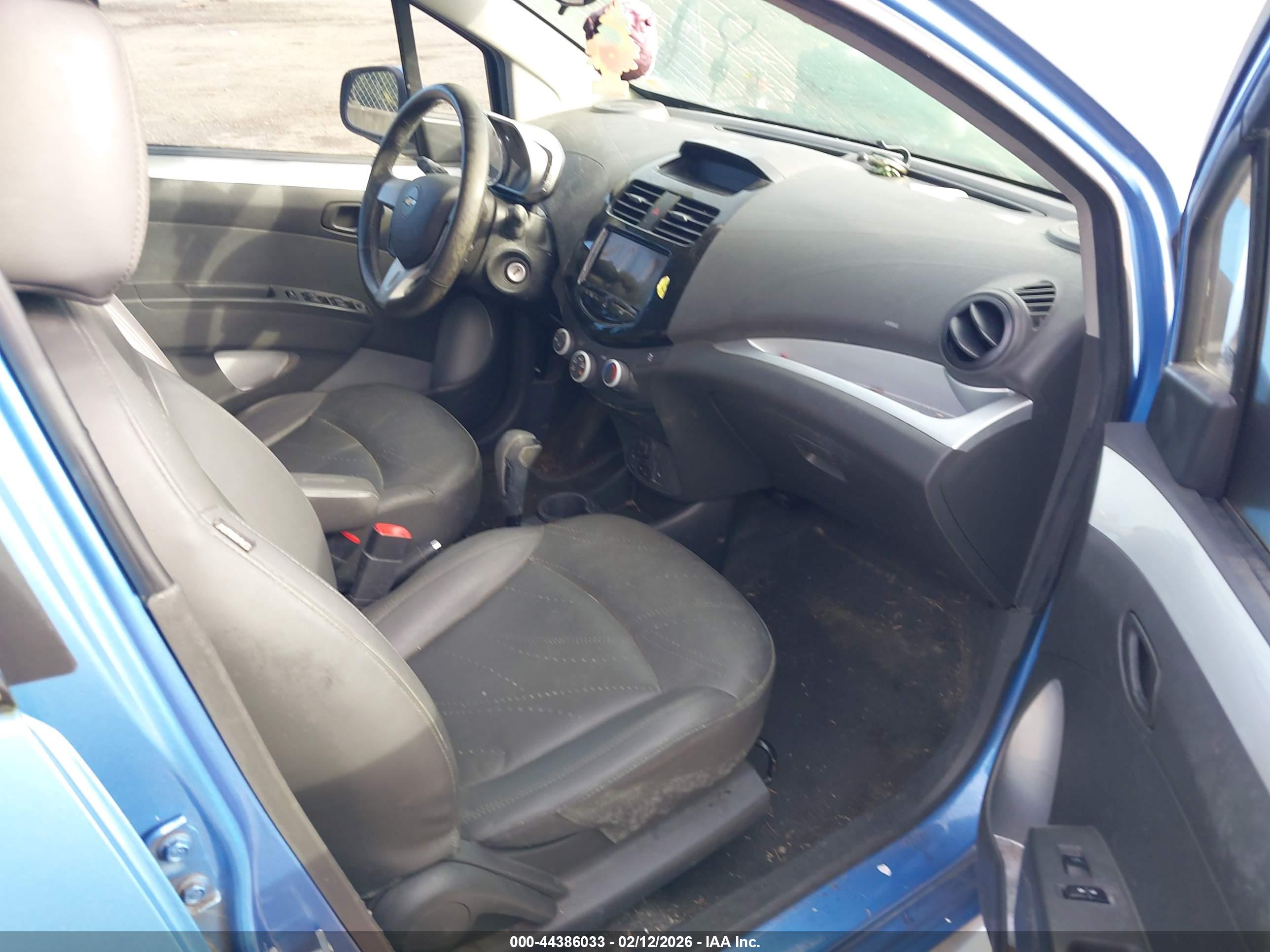 CHEVROLET SPARK image 5