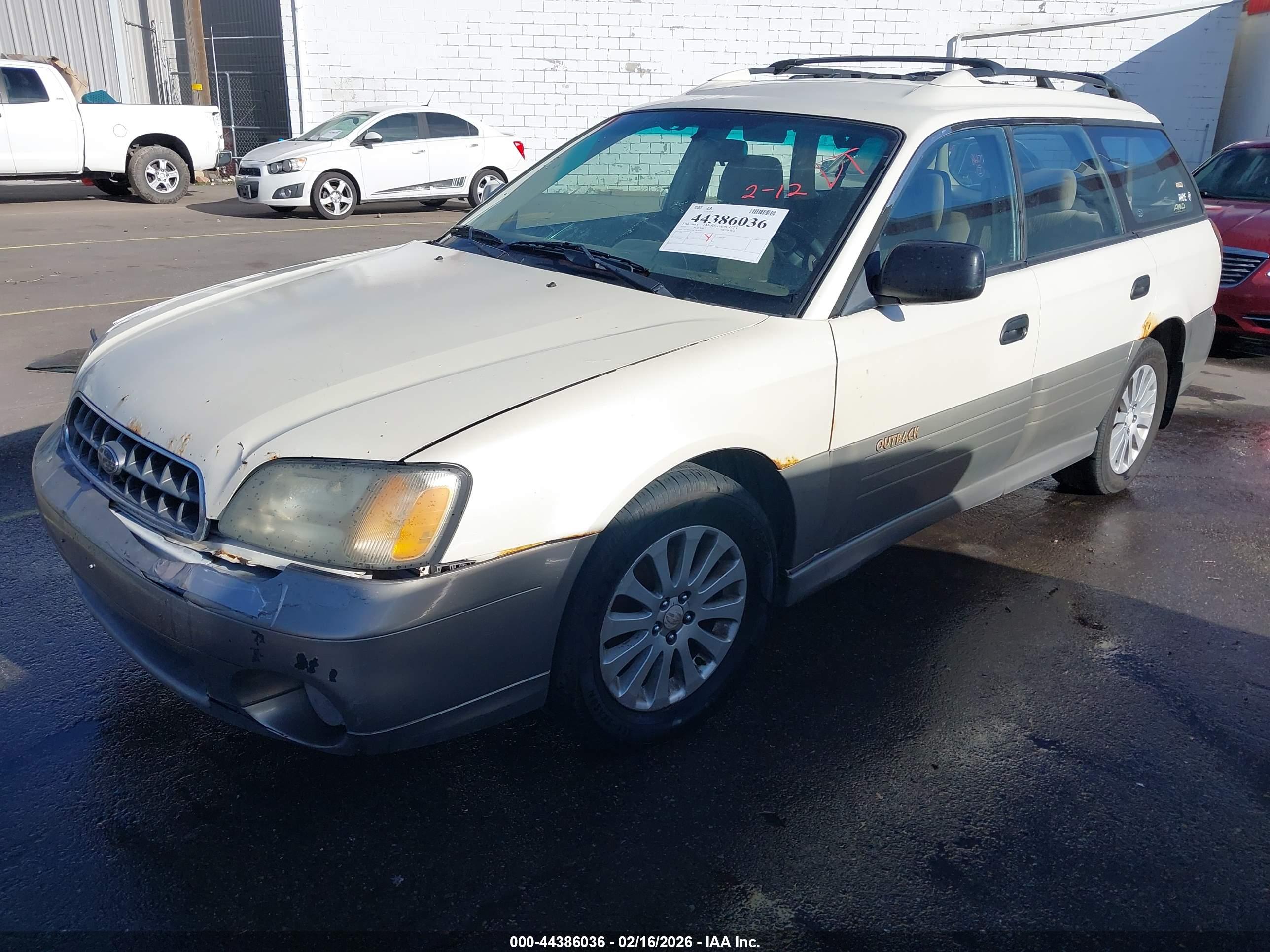 SUBARU OUTBACK image 2