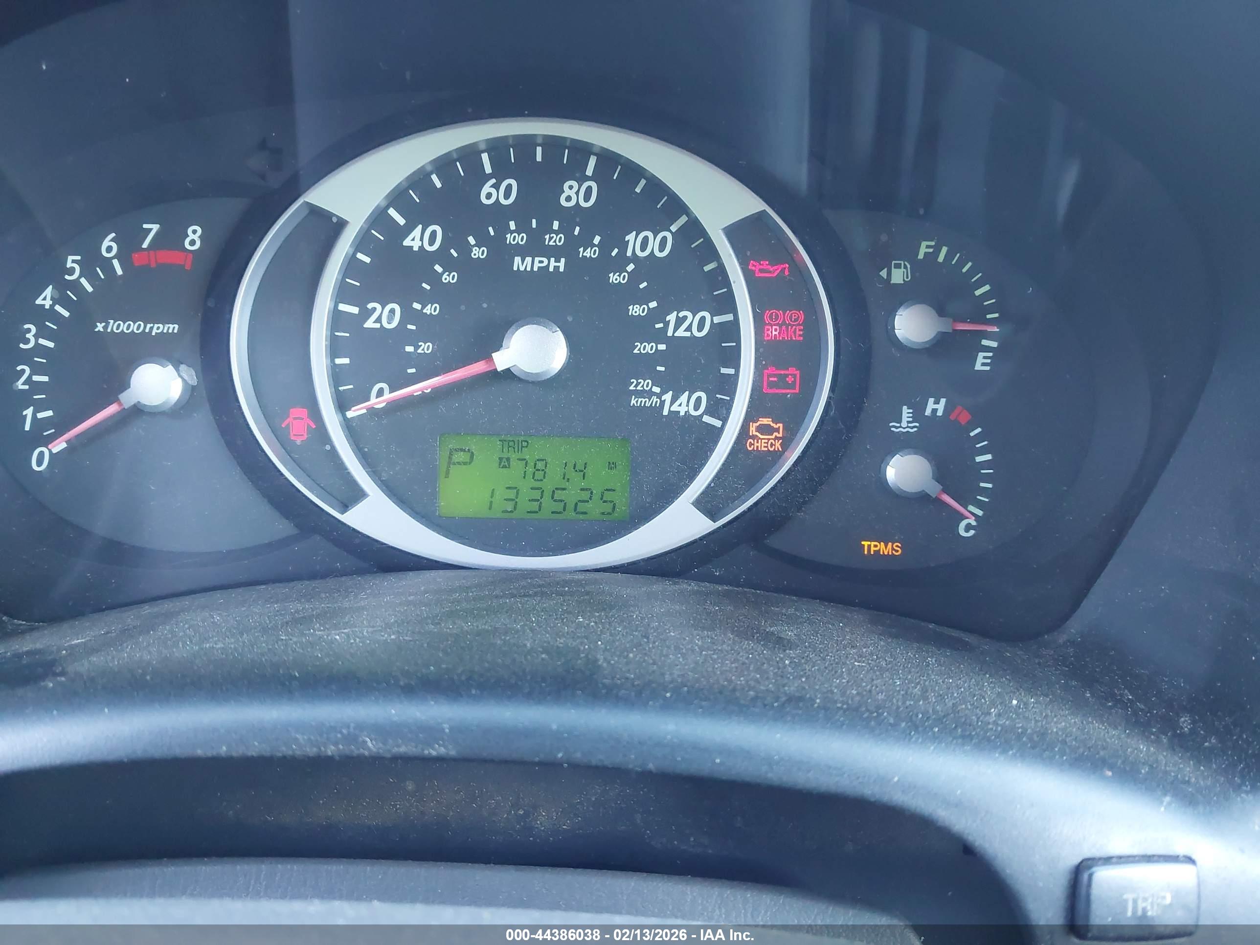HYUNDAI TUCSON image 7