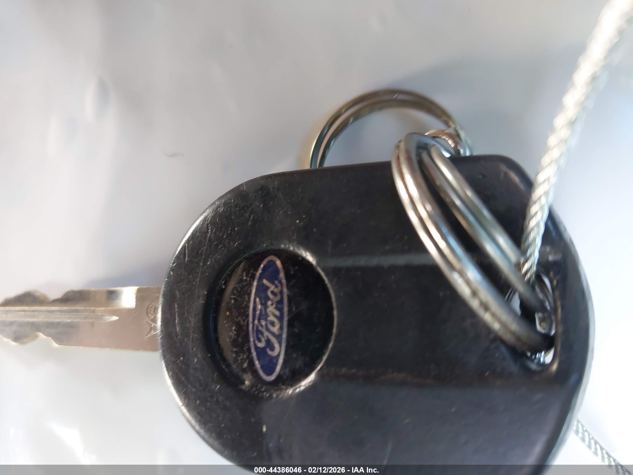 FORD FLEX image 11