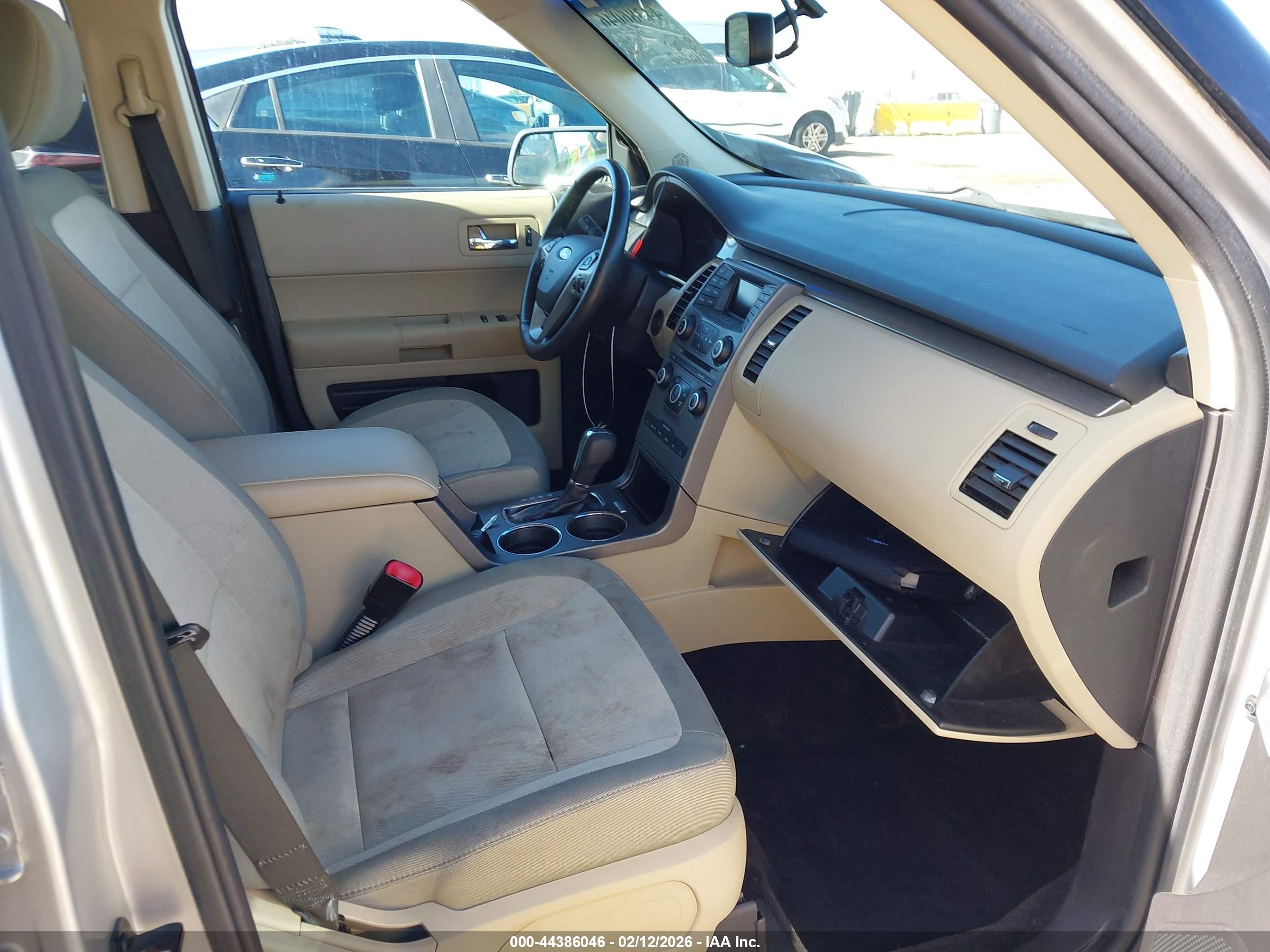 FORD FLEX image 5
