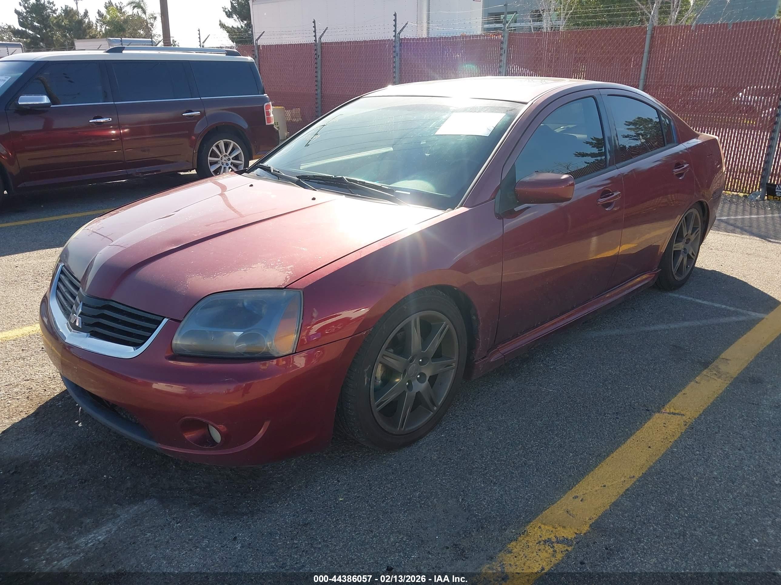 MITSUBISHI GALANT image 2