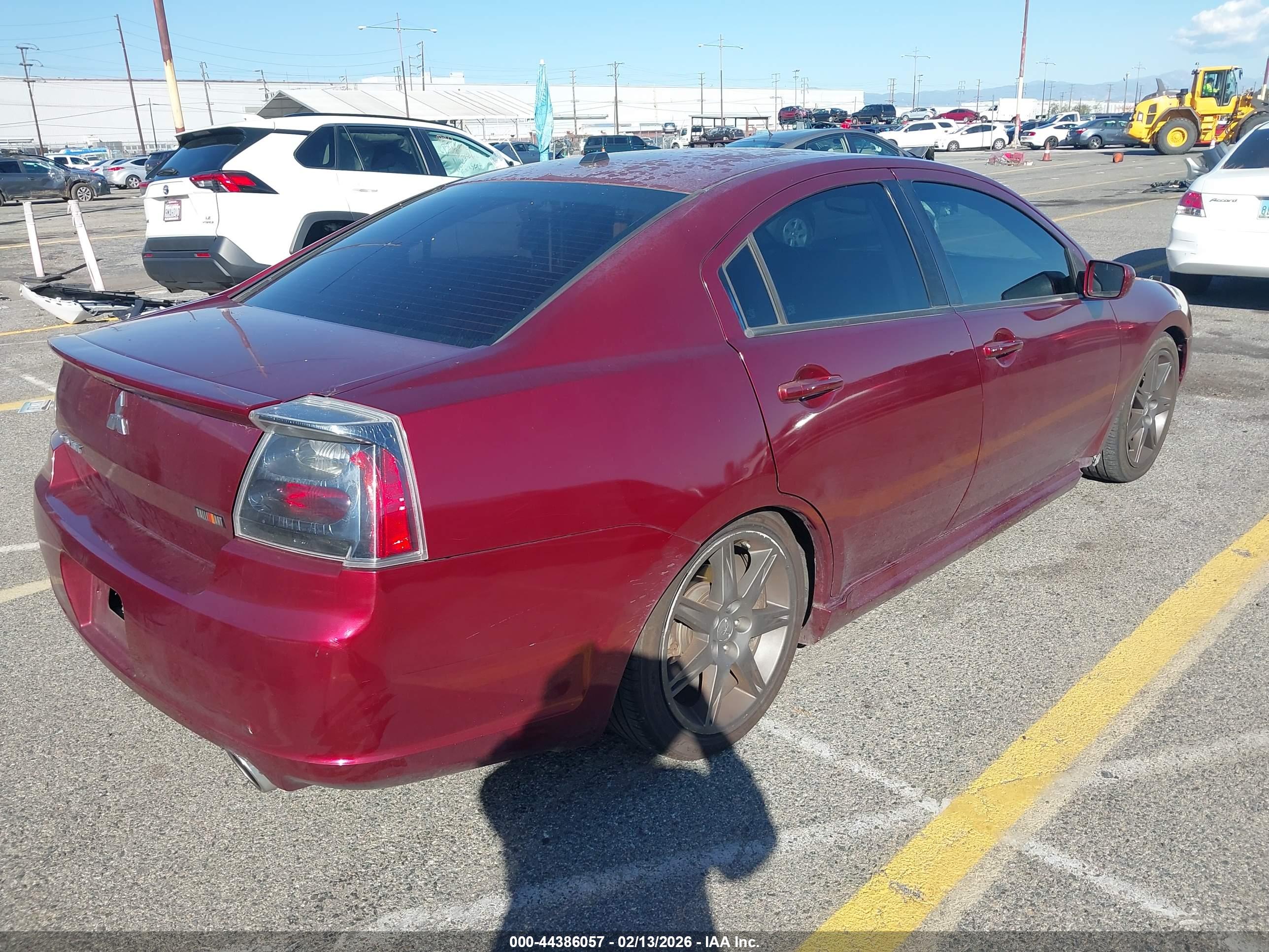 MITSUBISHI GALANT image 4