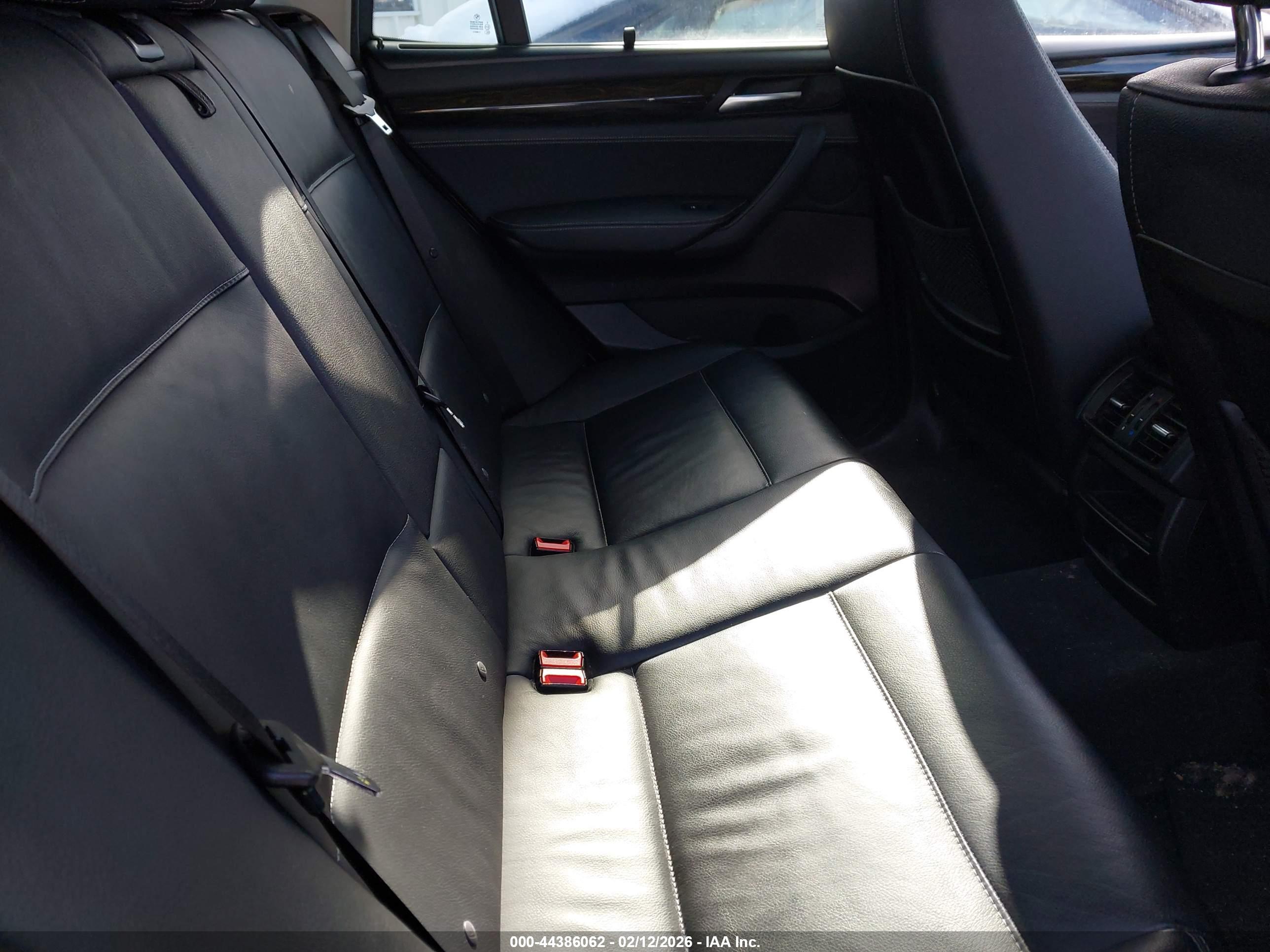 BMW X3 image 8