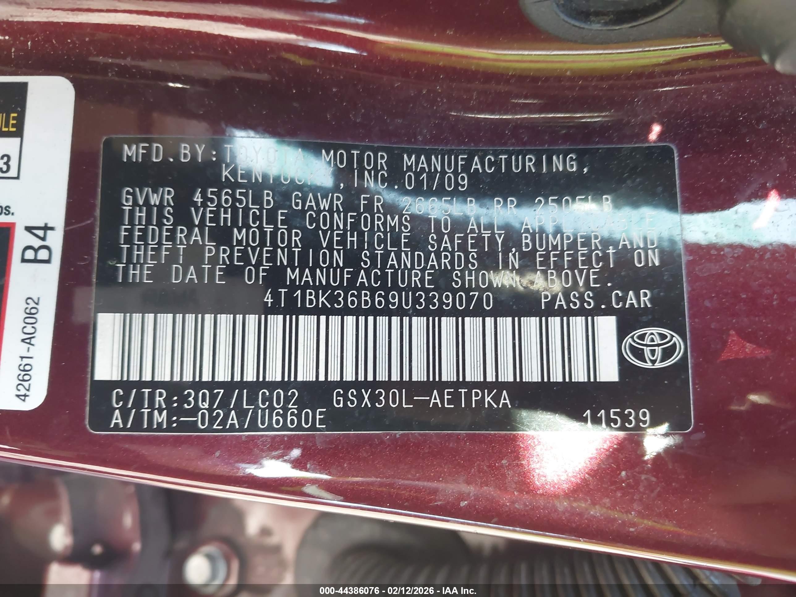 TOYOTA AVALON image 9