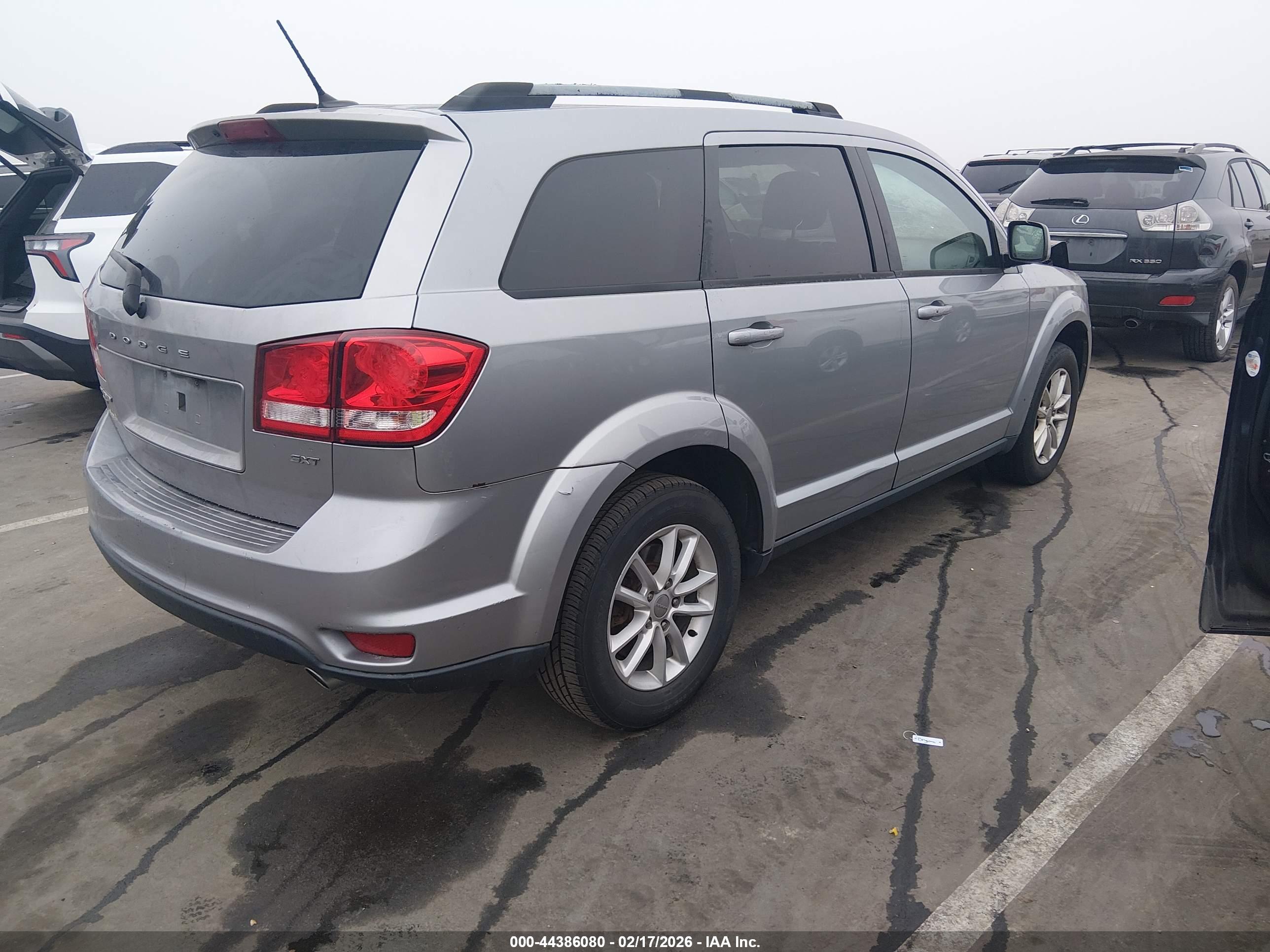 DODGE JOURNEY image 4