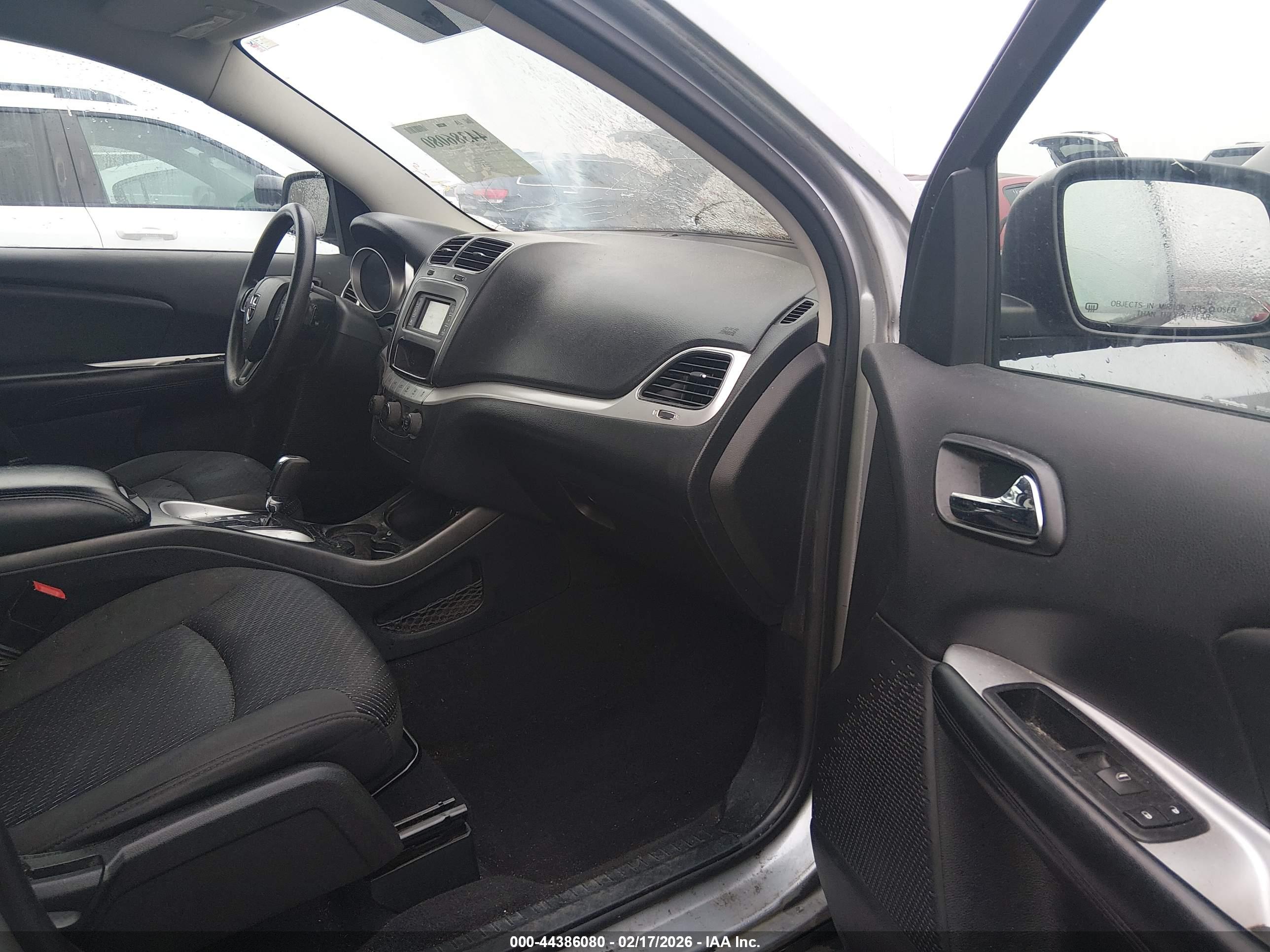 DODGE JOURNEY image 5