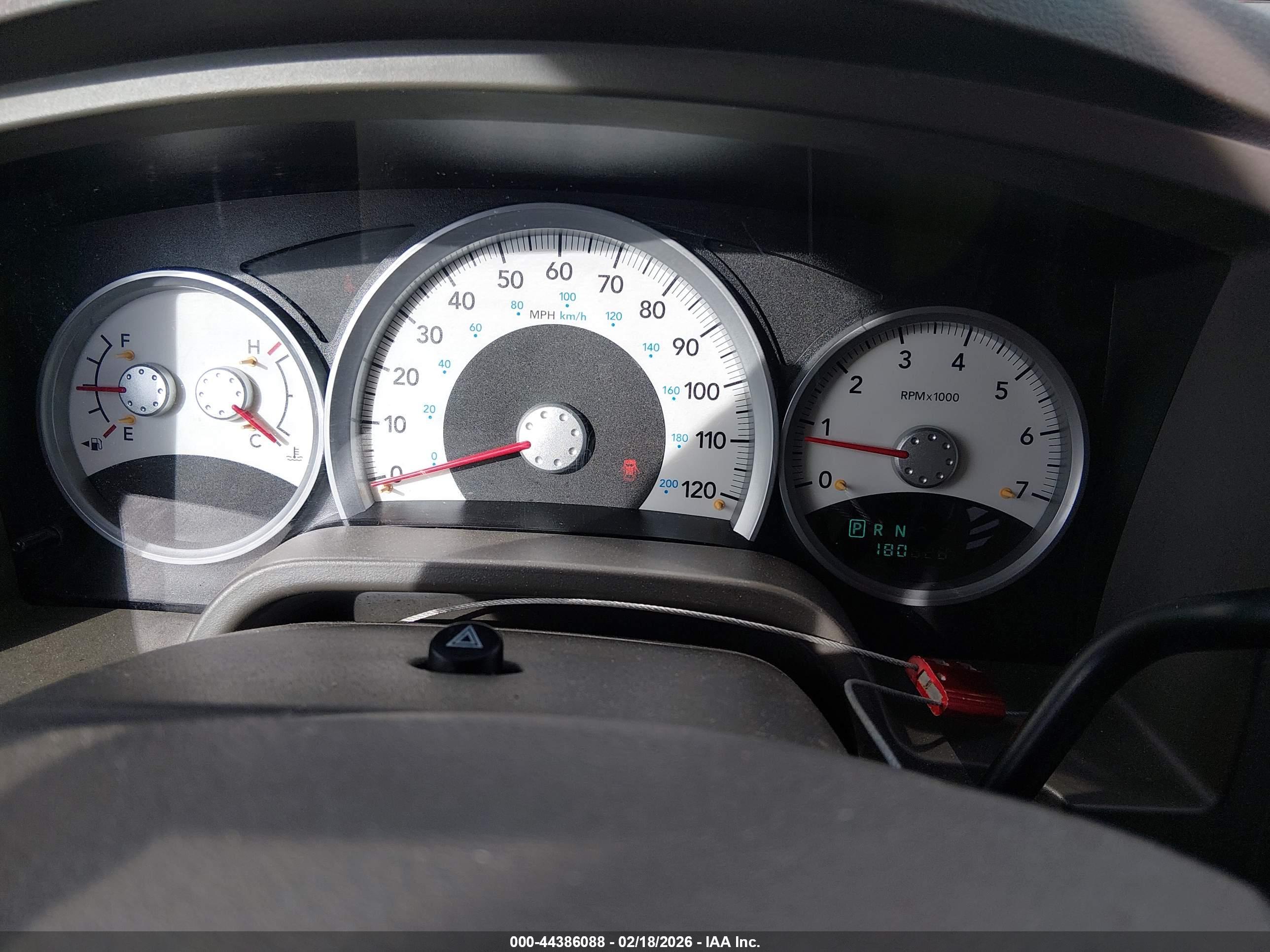 DODGE DAKOTA image 7