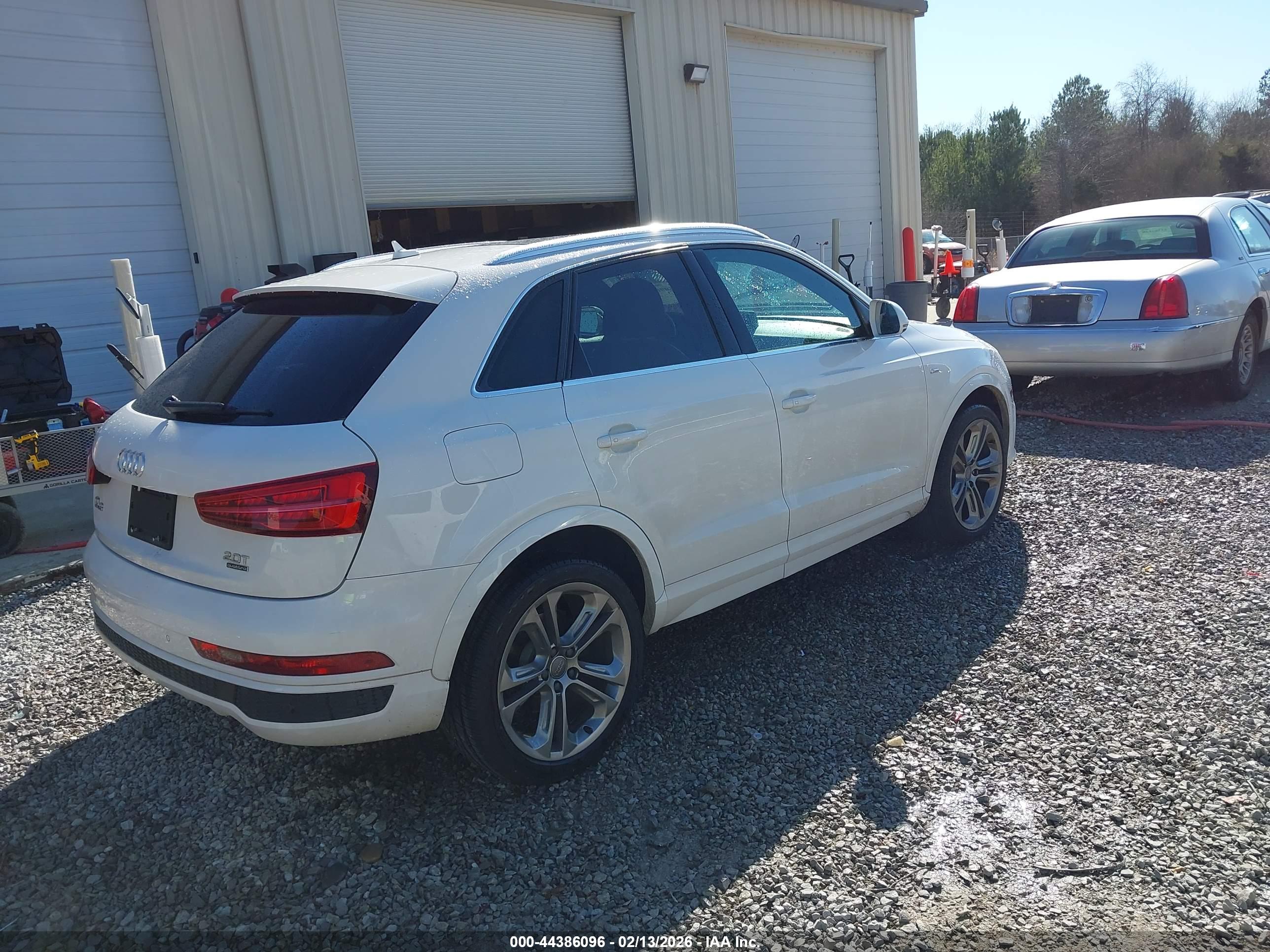 AUDI Q3 image 4