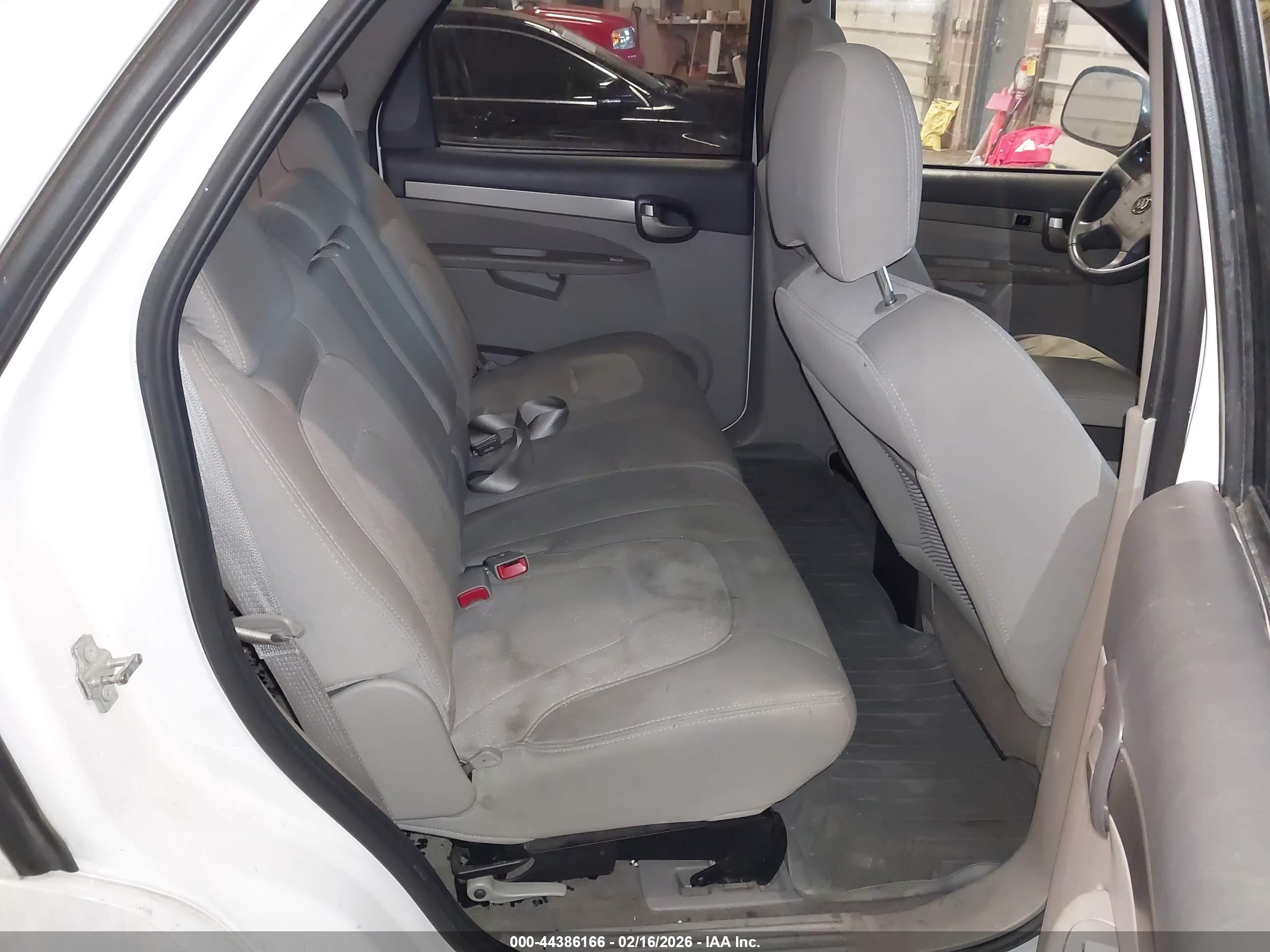 BUICK RENDEZVOUS image 8