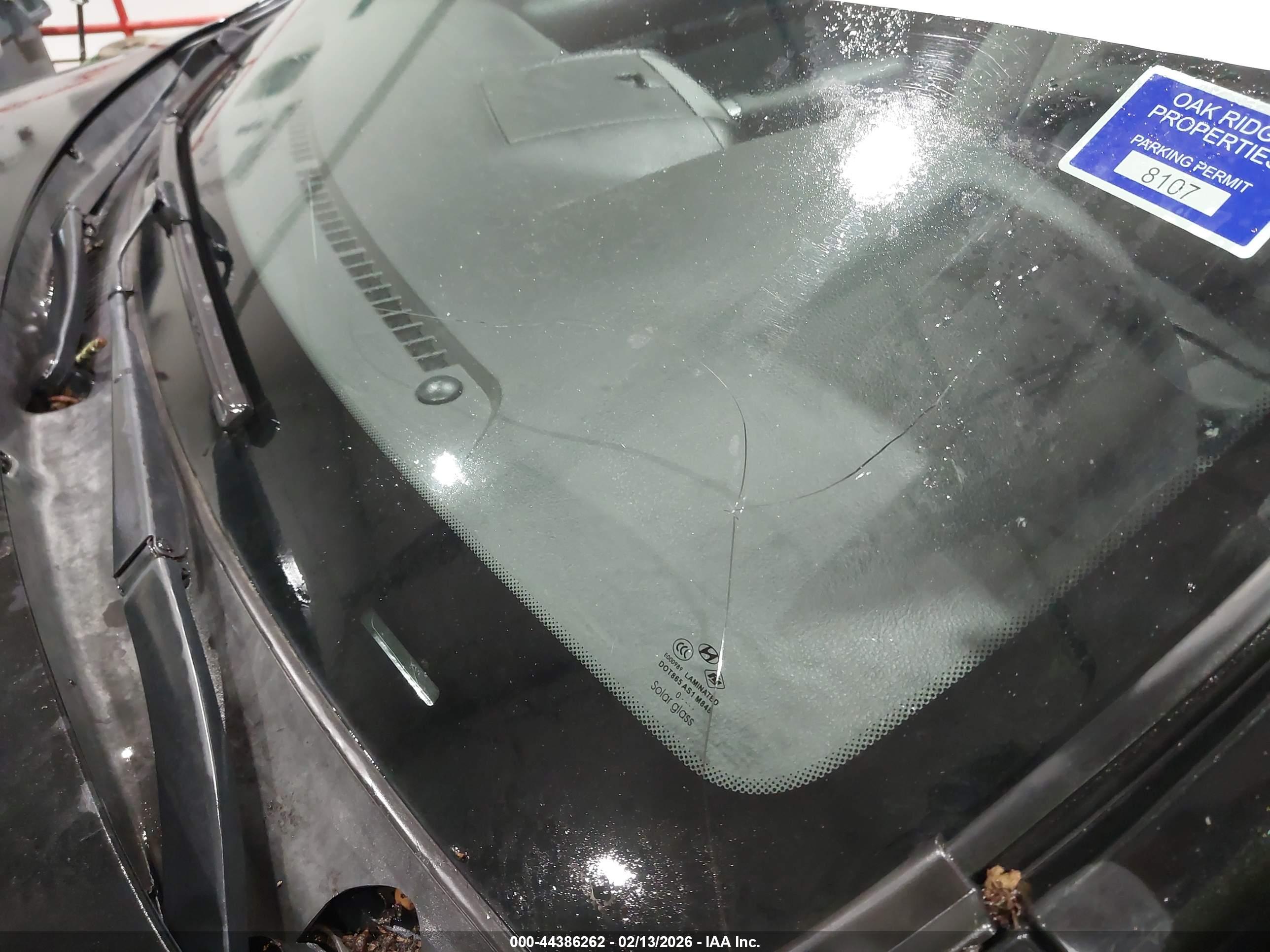 HYUNDAI SANTA image 6