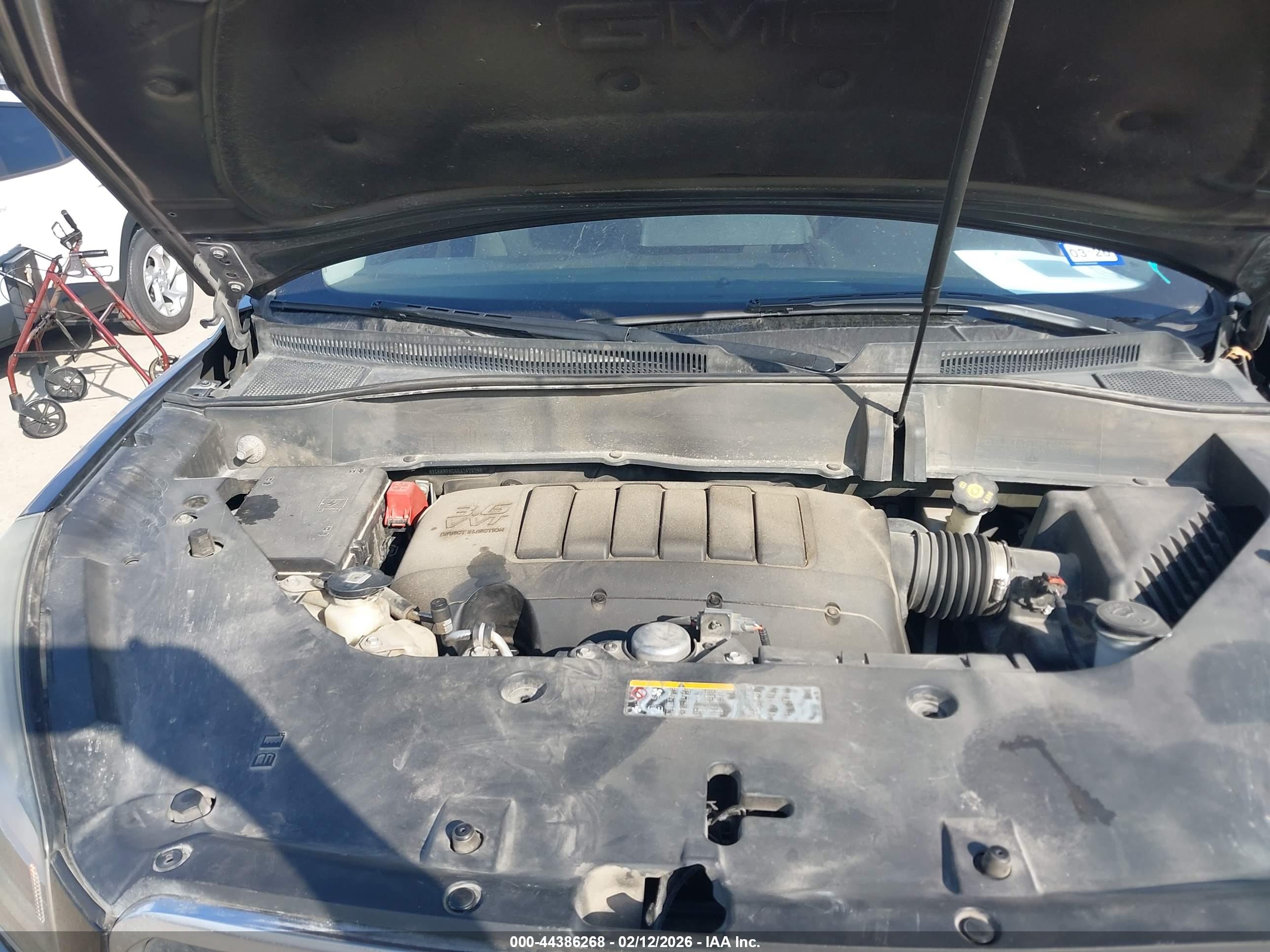 GMC ACADIA image 10