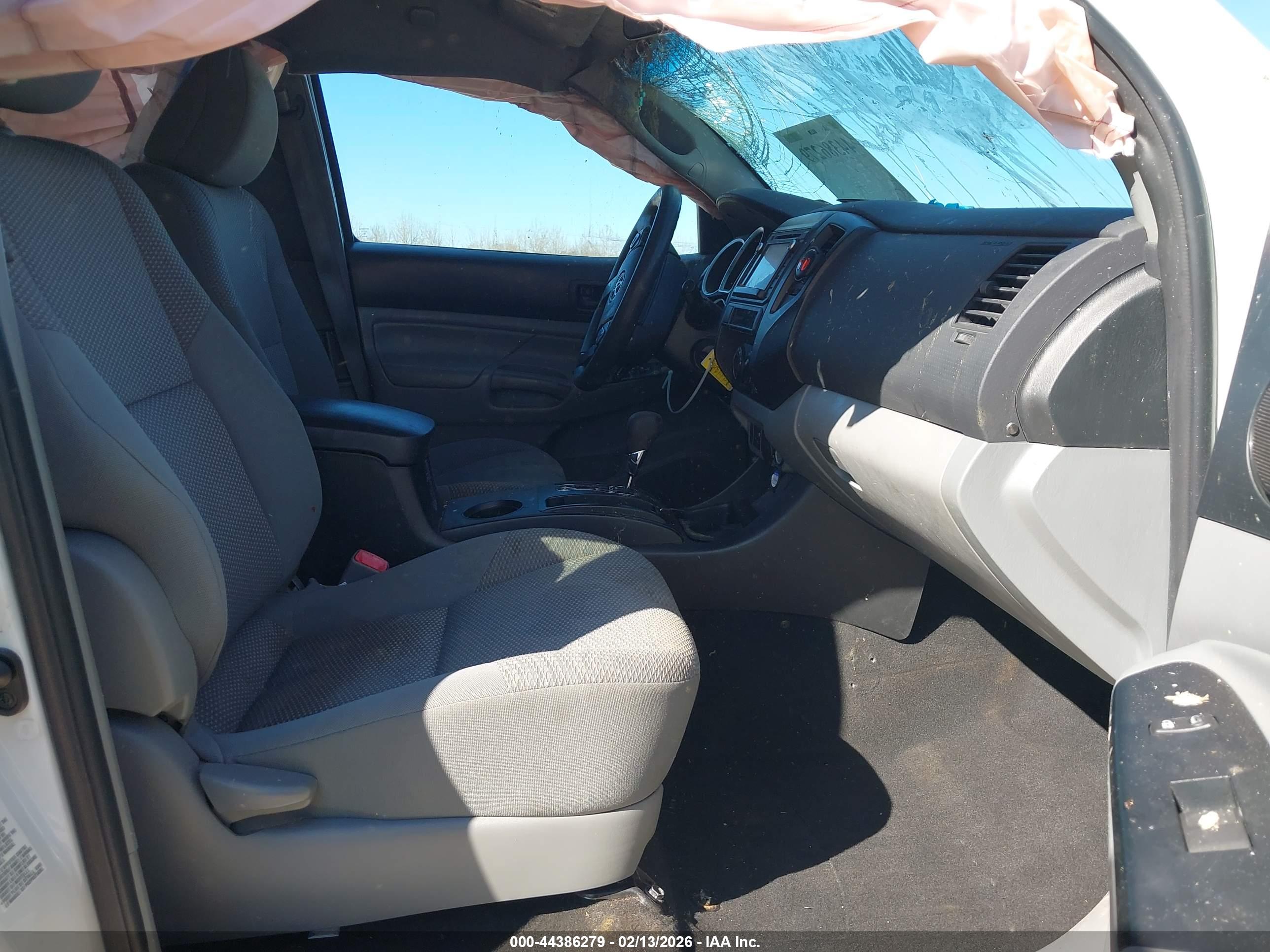 TOYOTA TACOMA image 5