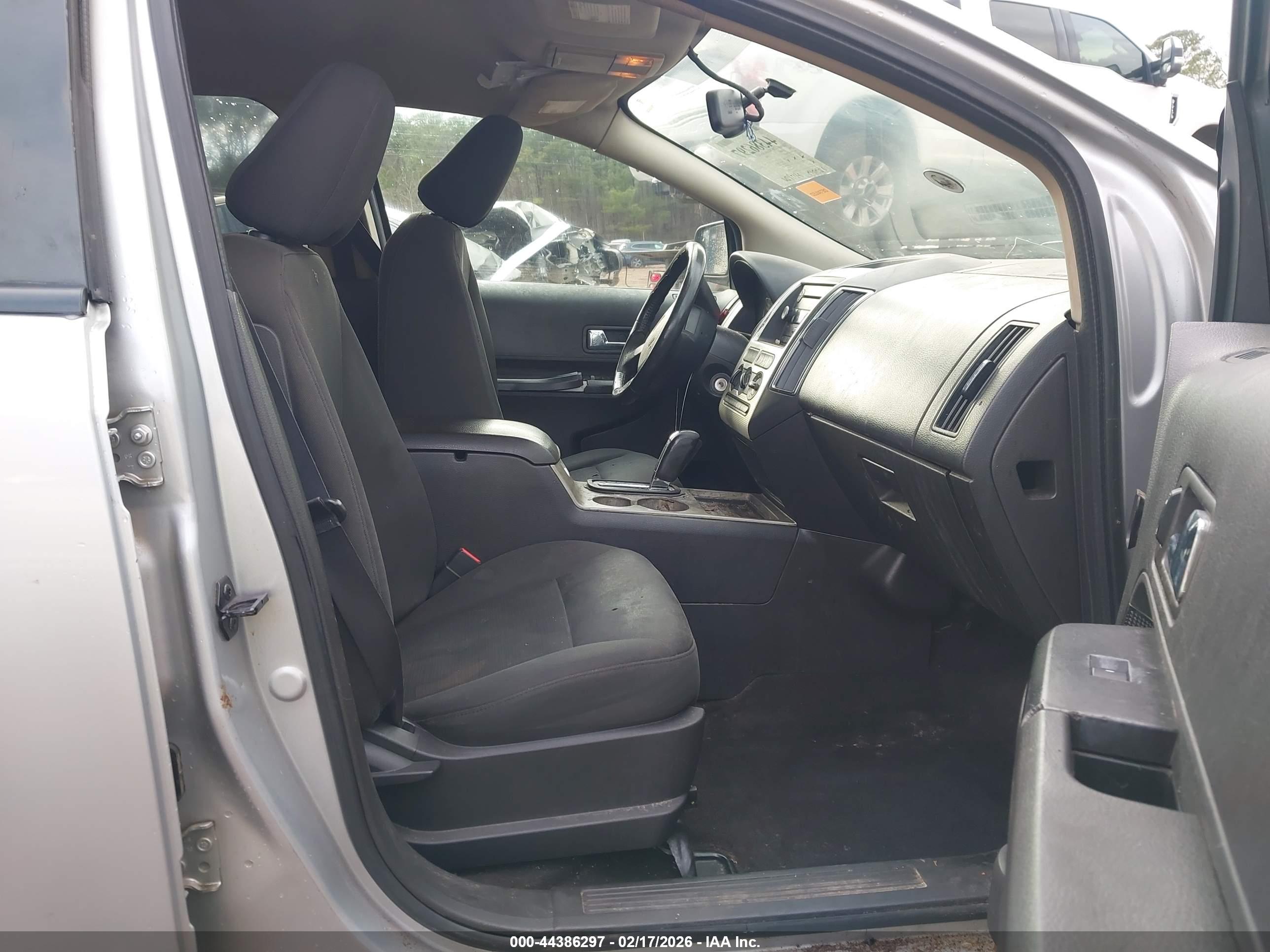 FORD EDGE image 5