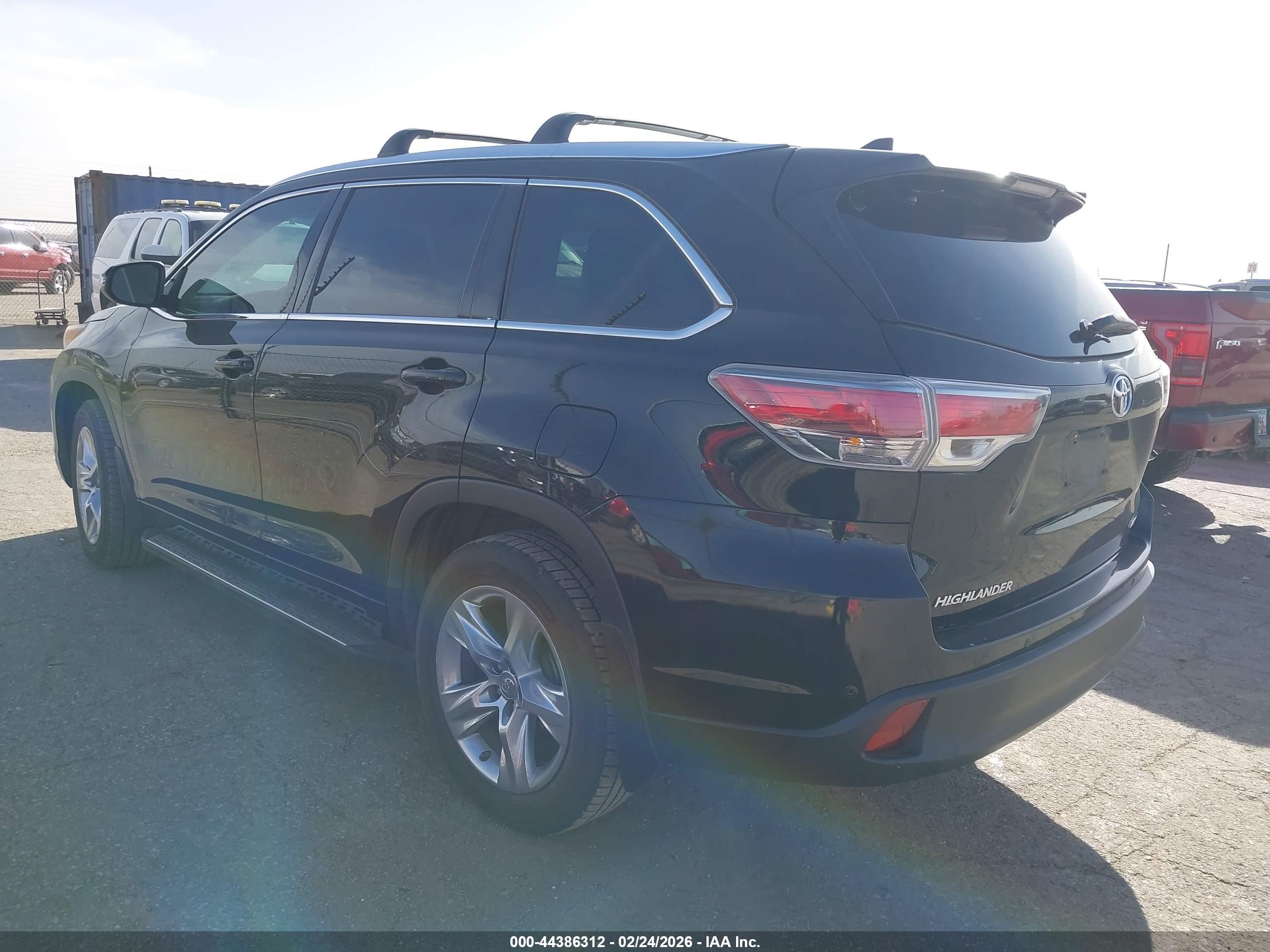 TOYOTA HIGHLANDER image 3