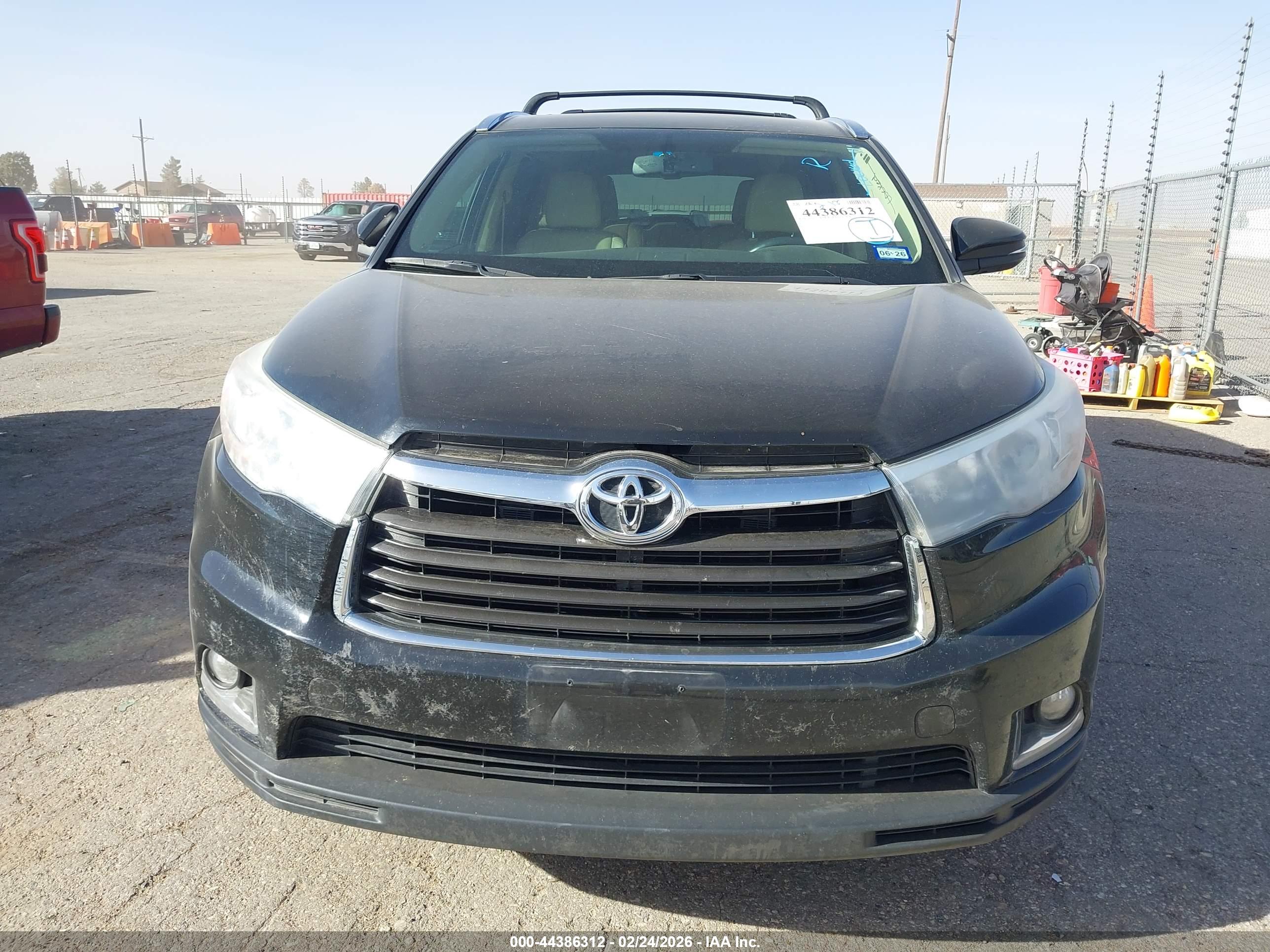 TOYOTA HIGHLANDER image 6