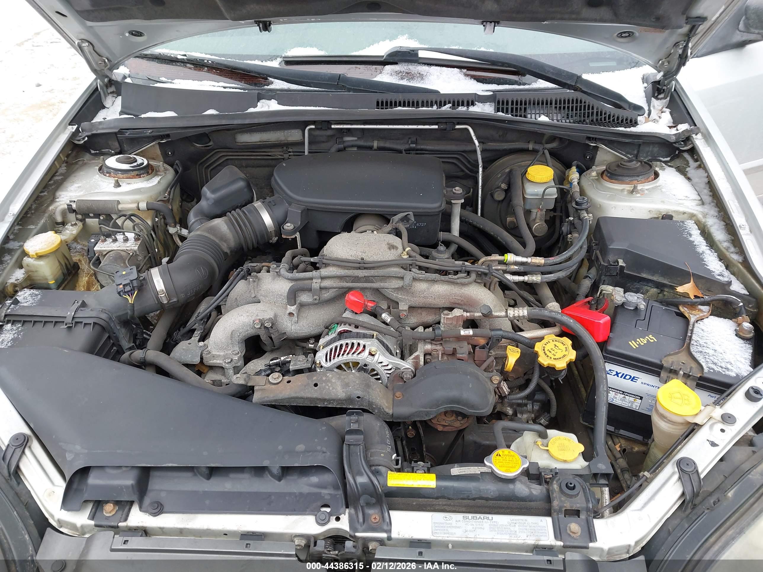 SUBARU OUTBACK image 10