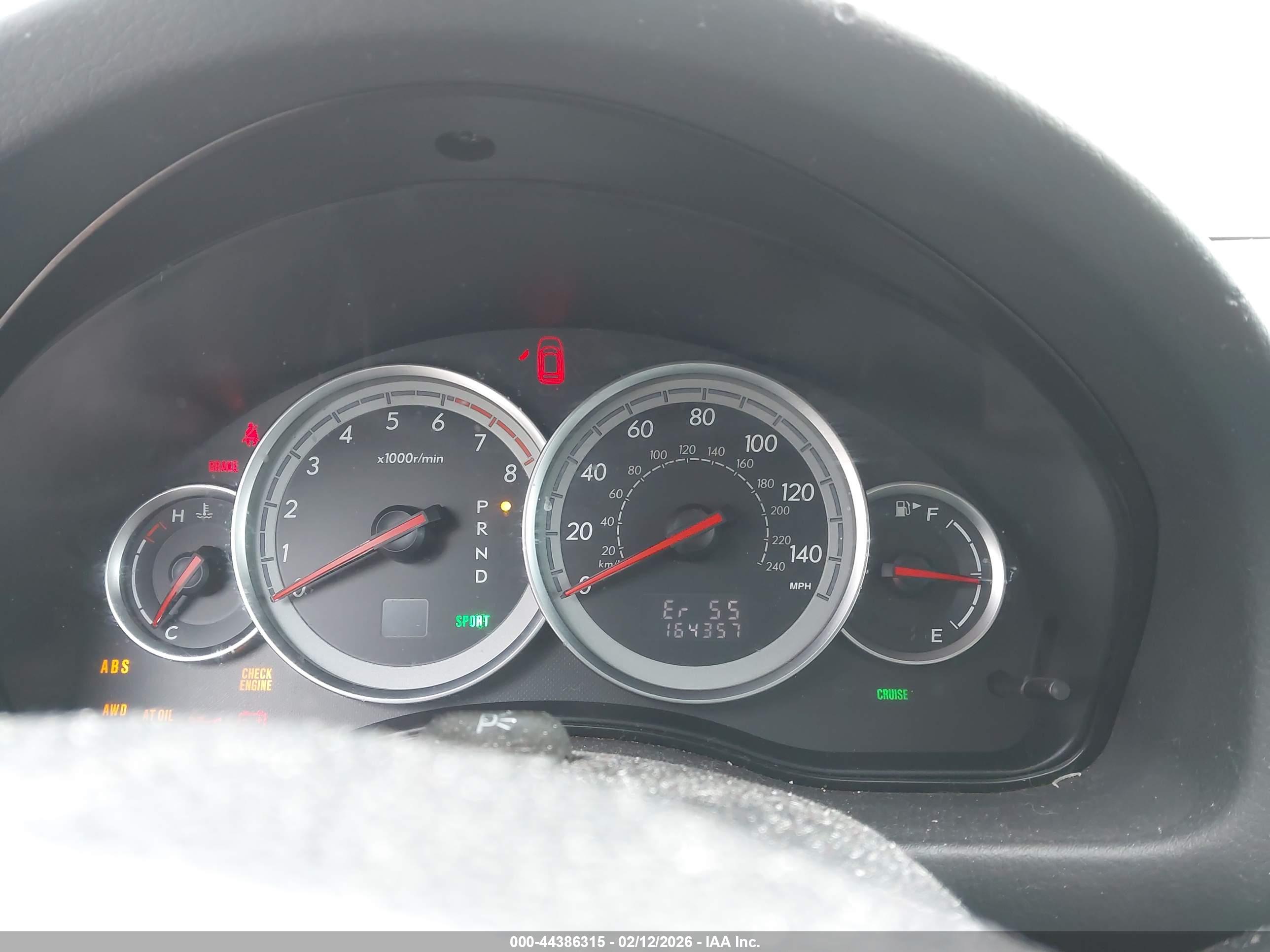 SUBARU OUTBACK image 7