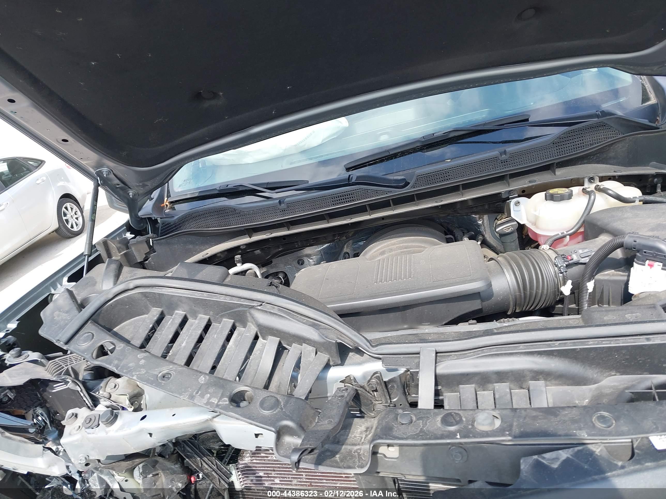 CHEVROLET SILVERADO image 10