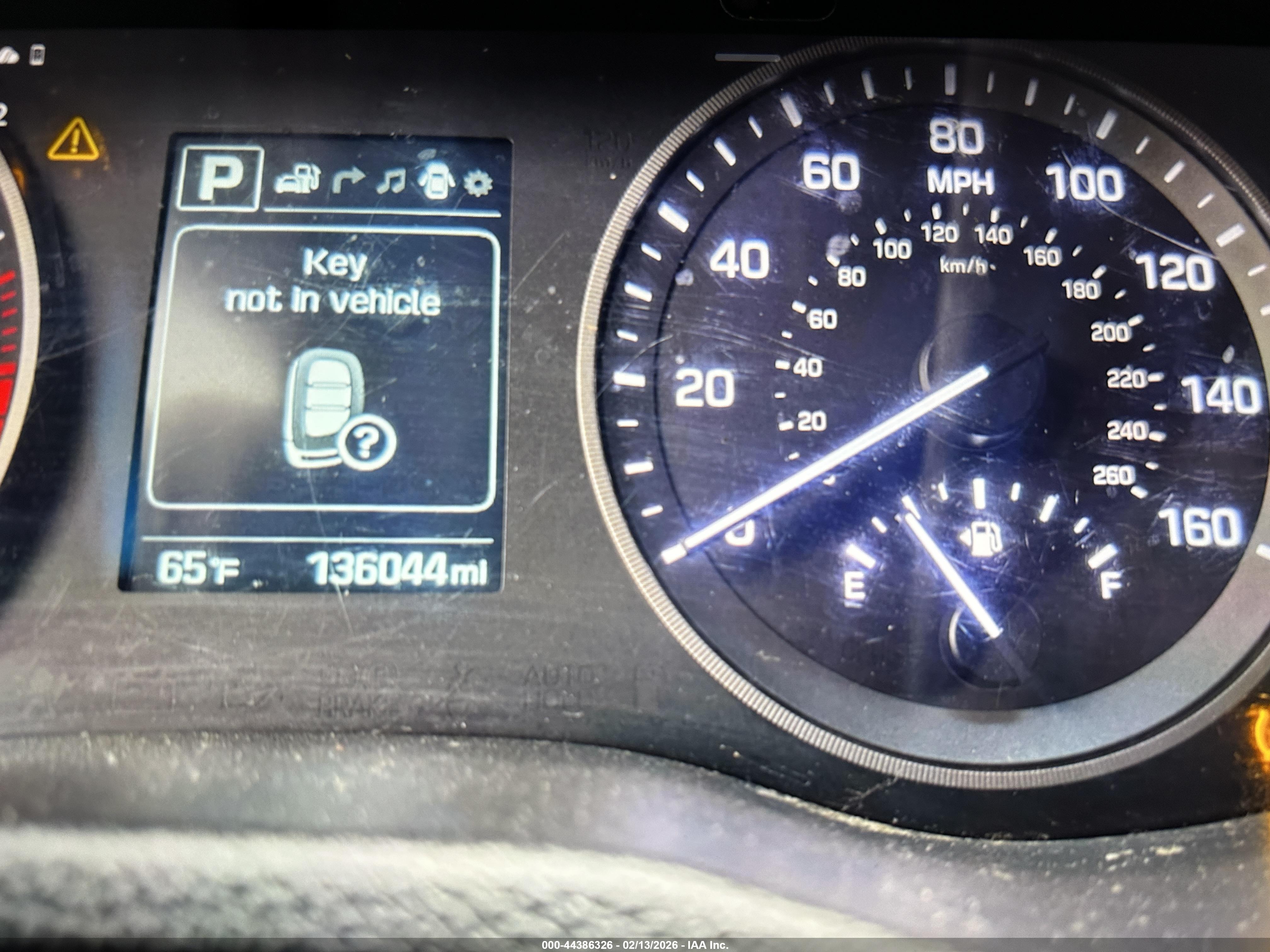 HYUNDAI TUCSON image 7