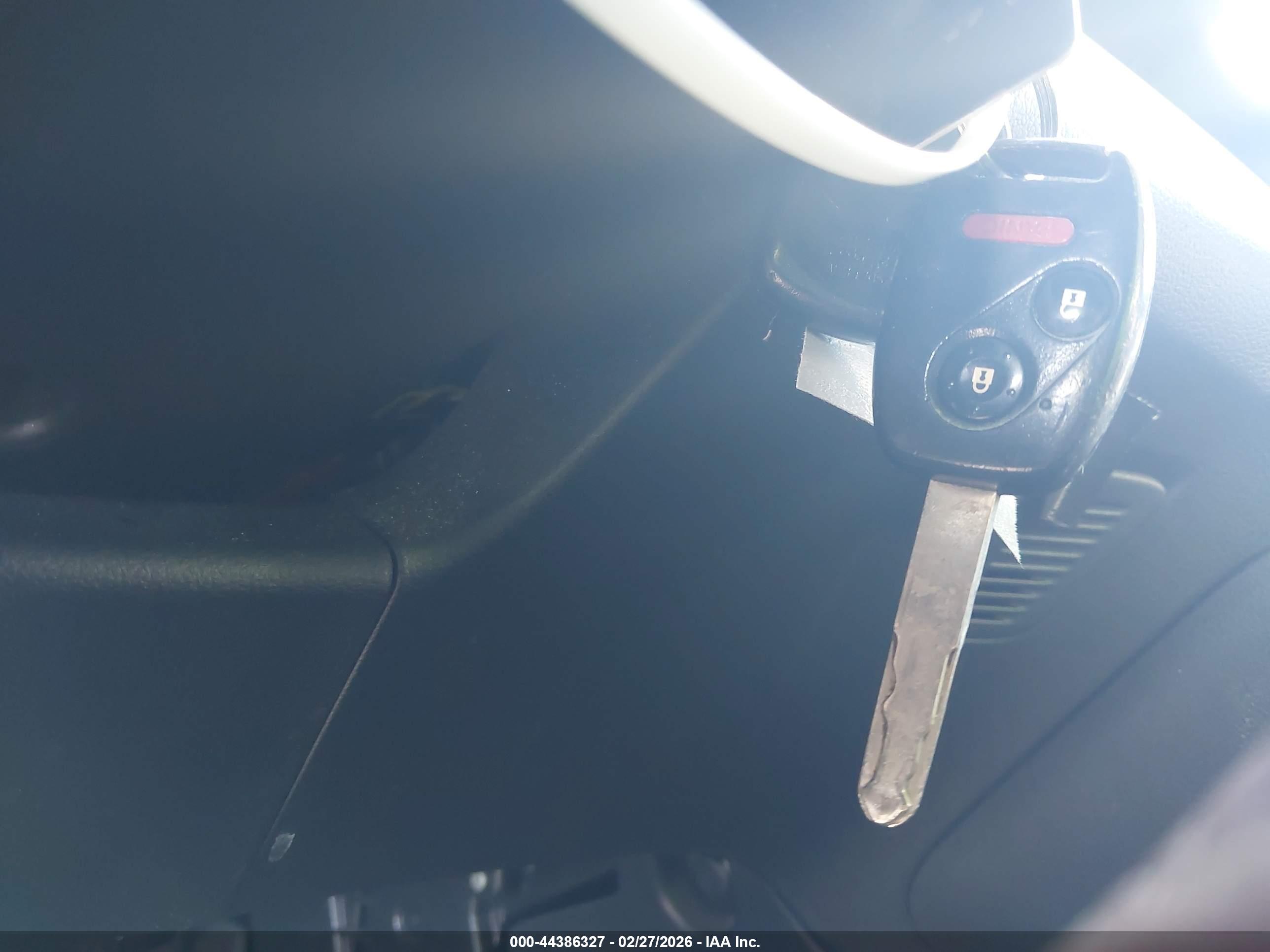 HONDA CR-V image 11