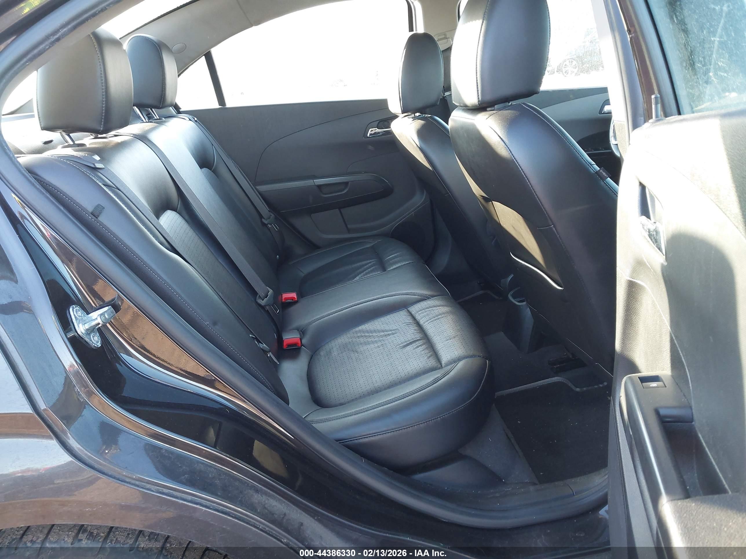 CHEVROLET SONIC image 8