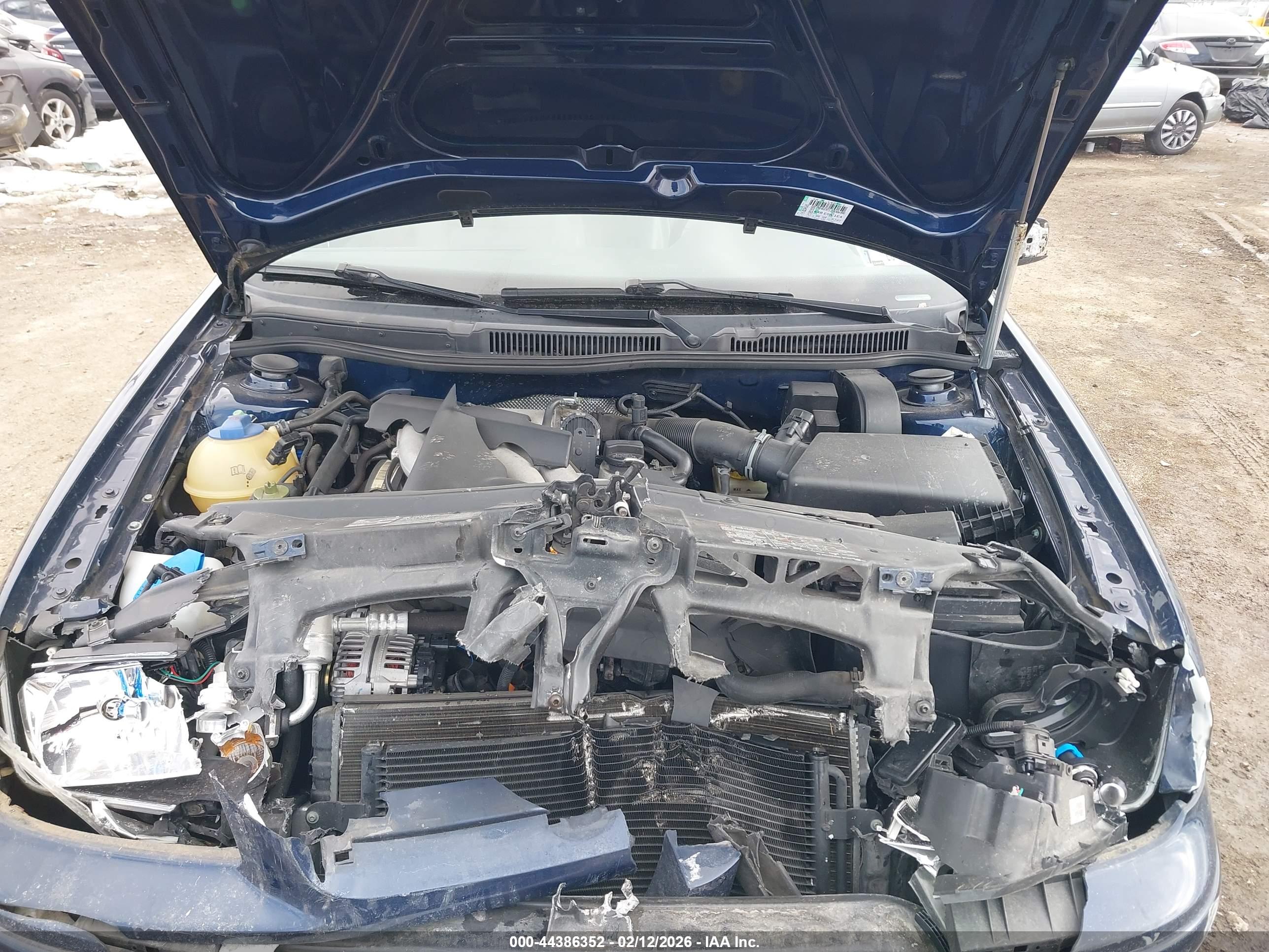 VOLKSWAGEN JETTA image 10