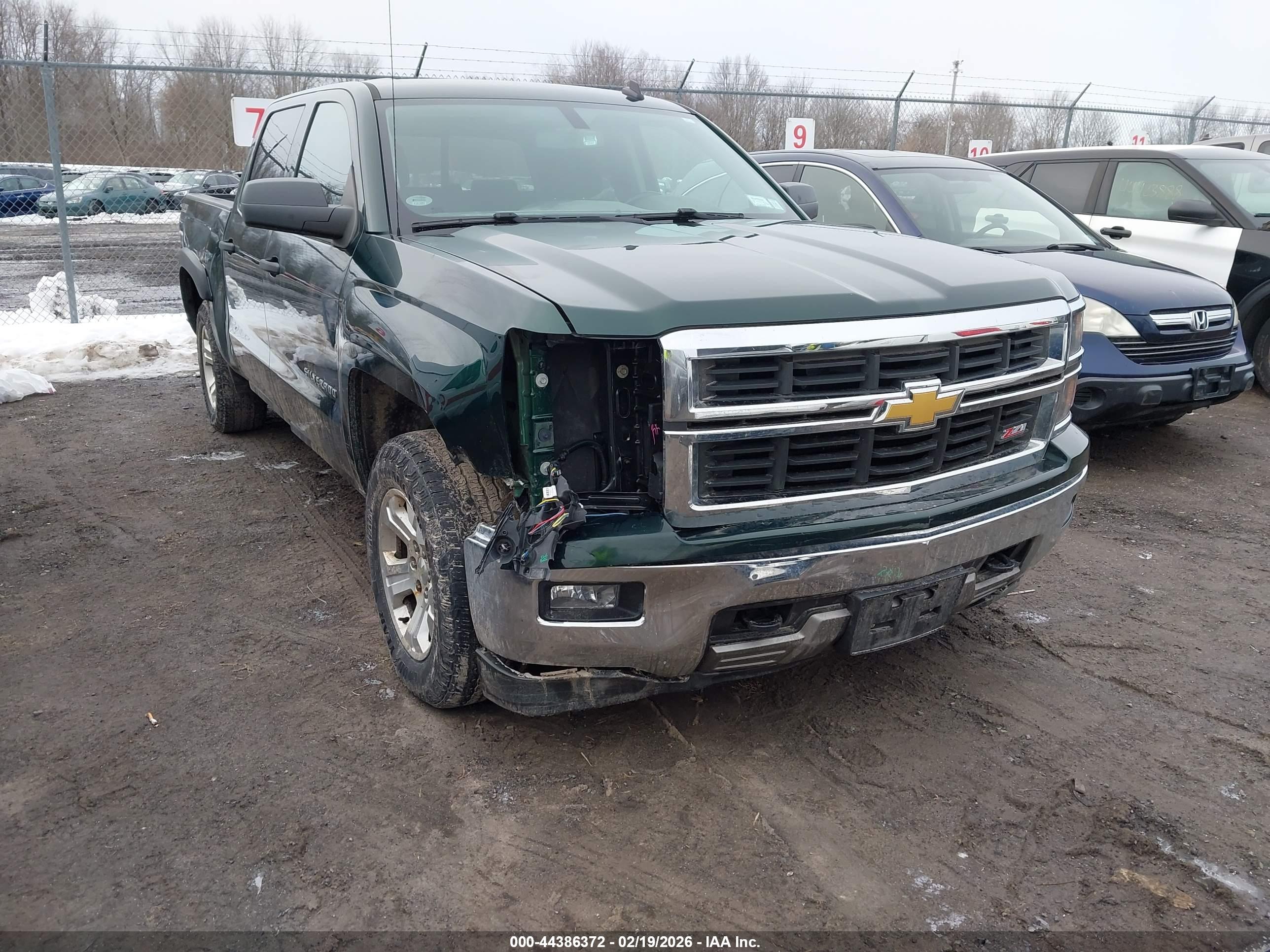 CHEVROLET SILVERADO image 6