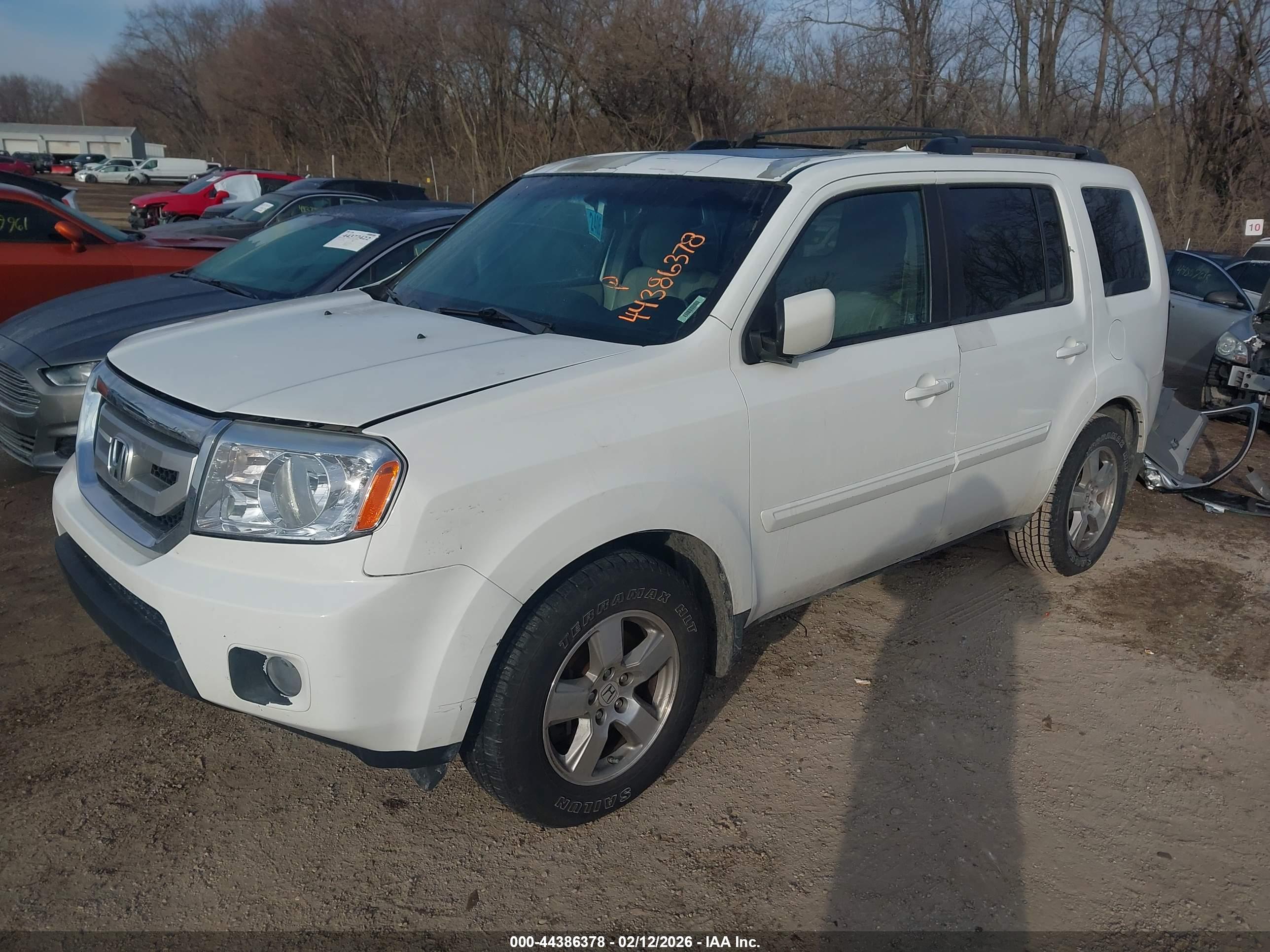 HONDA PILOT image 2