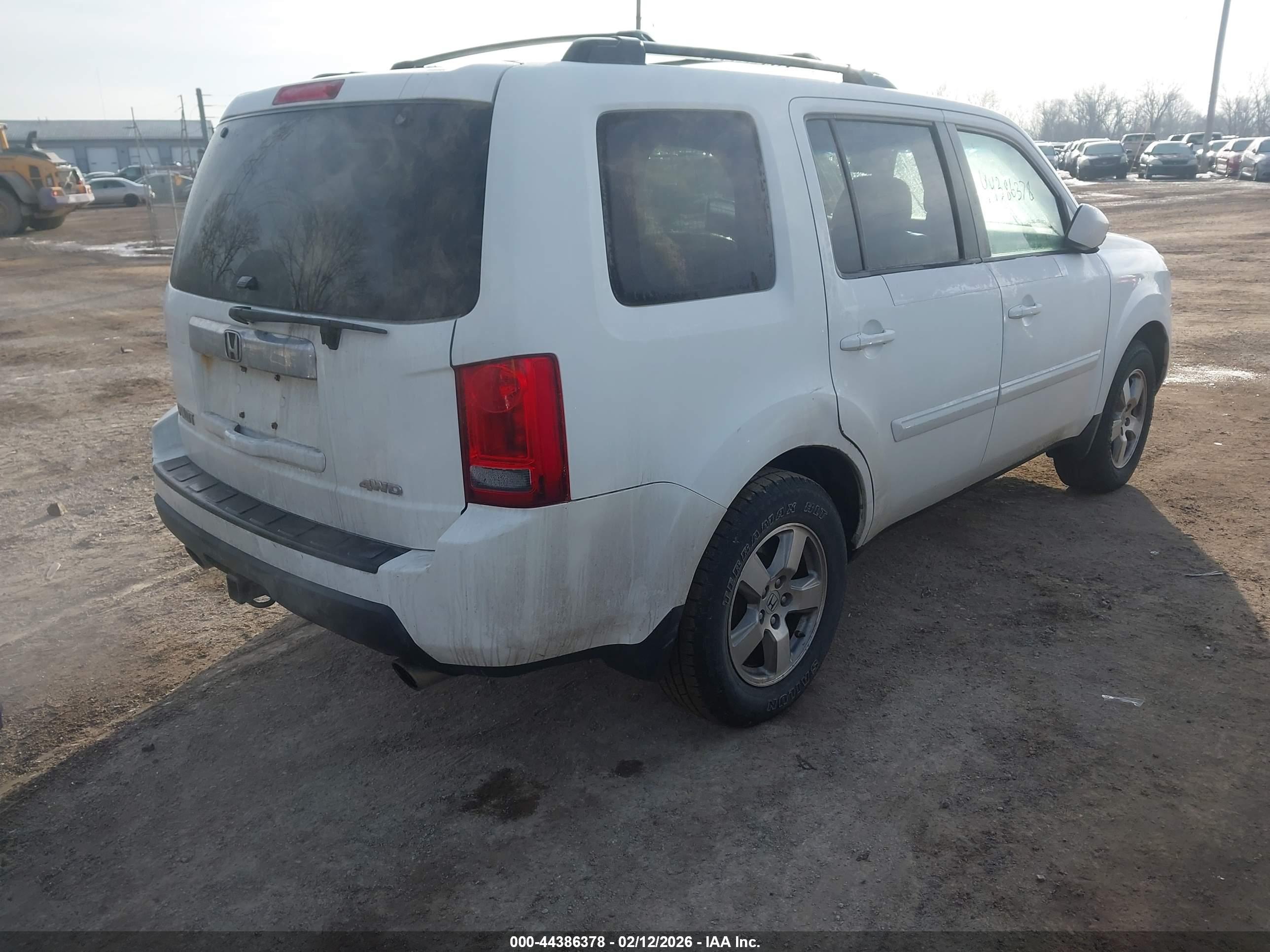 HONDA PILOT image 4