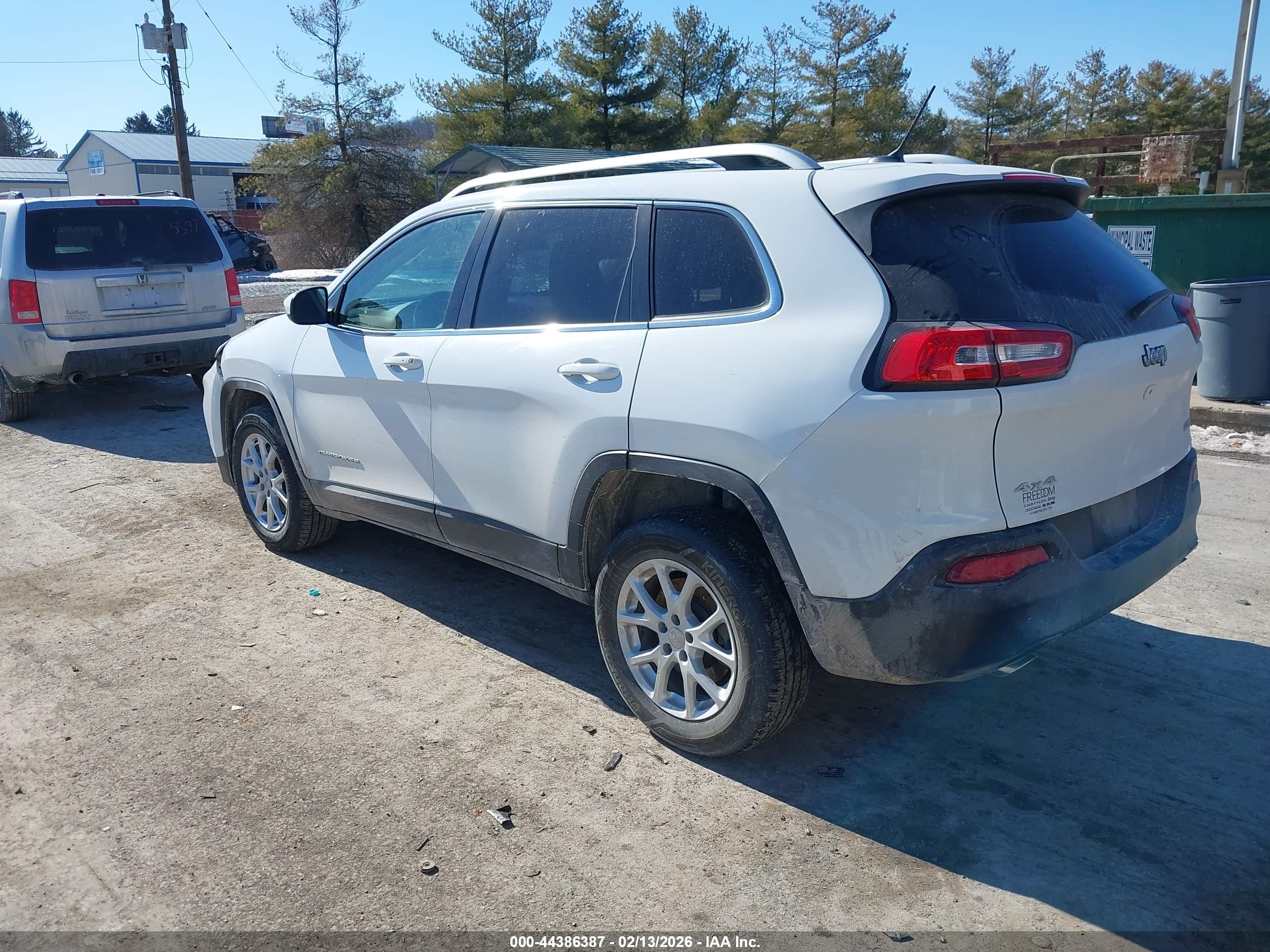 JEEP CHEROKEE image 3