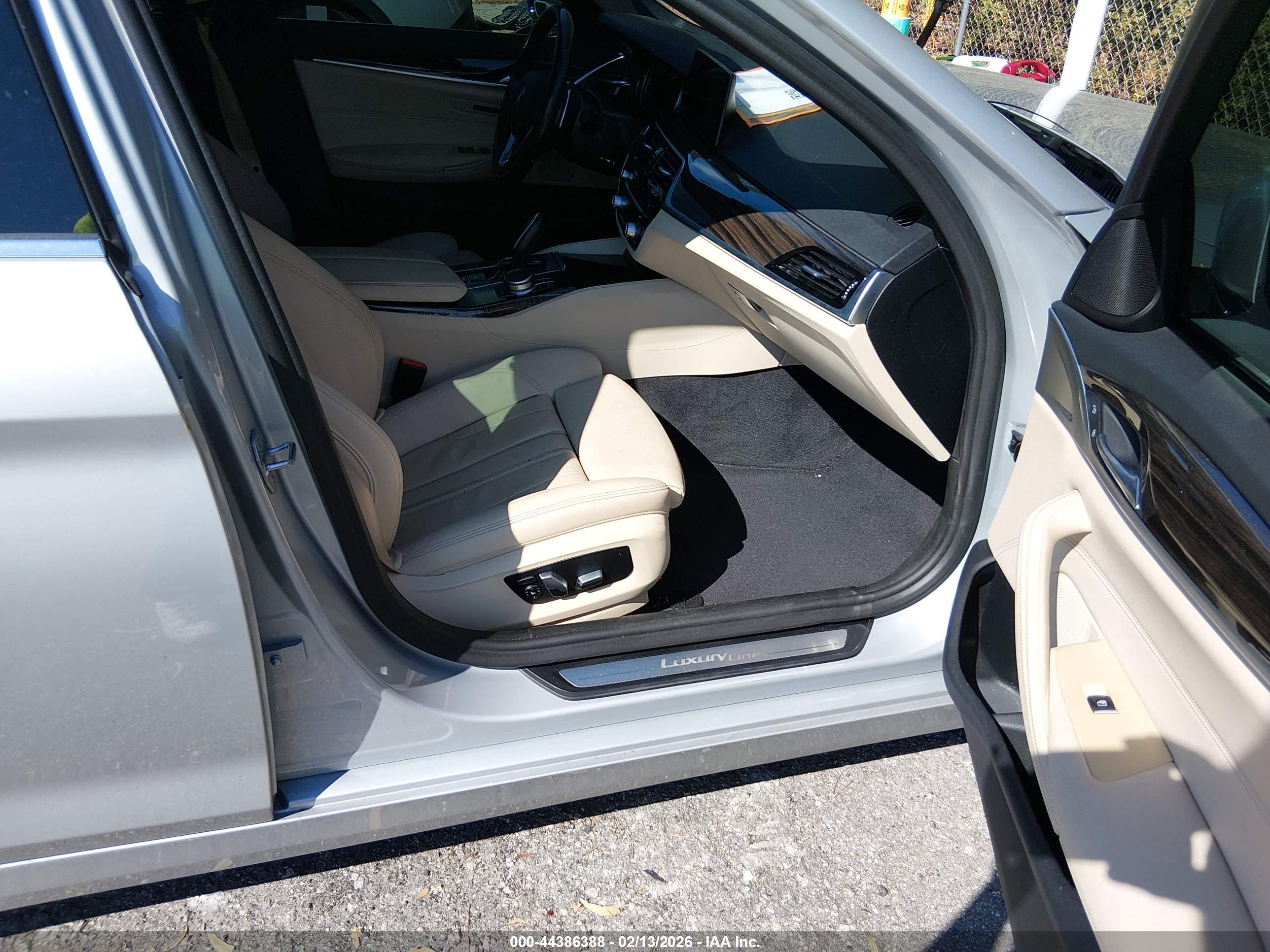 BMW 530I image 5
