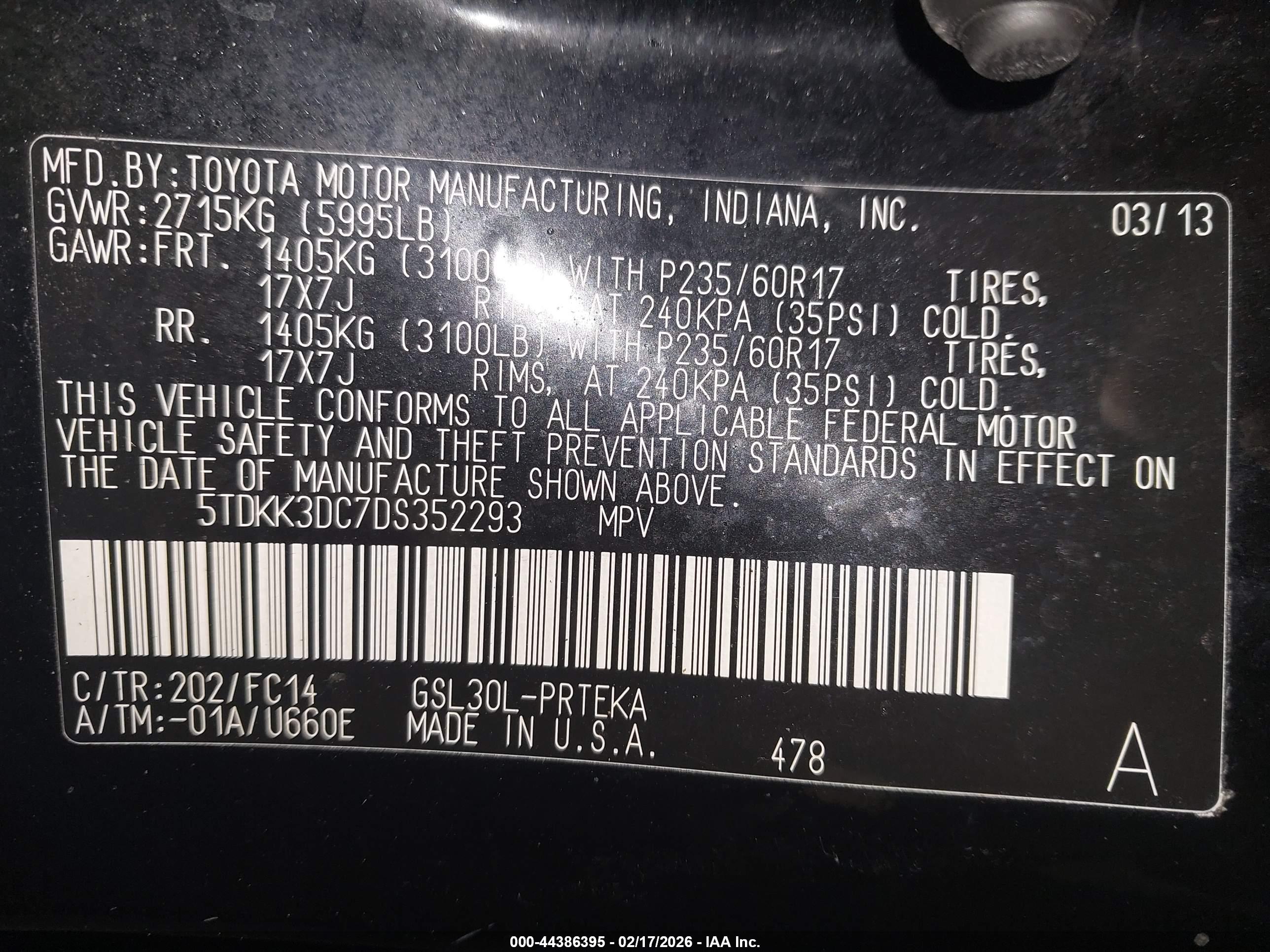 TOYOTA SIENNA image 9