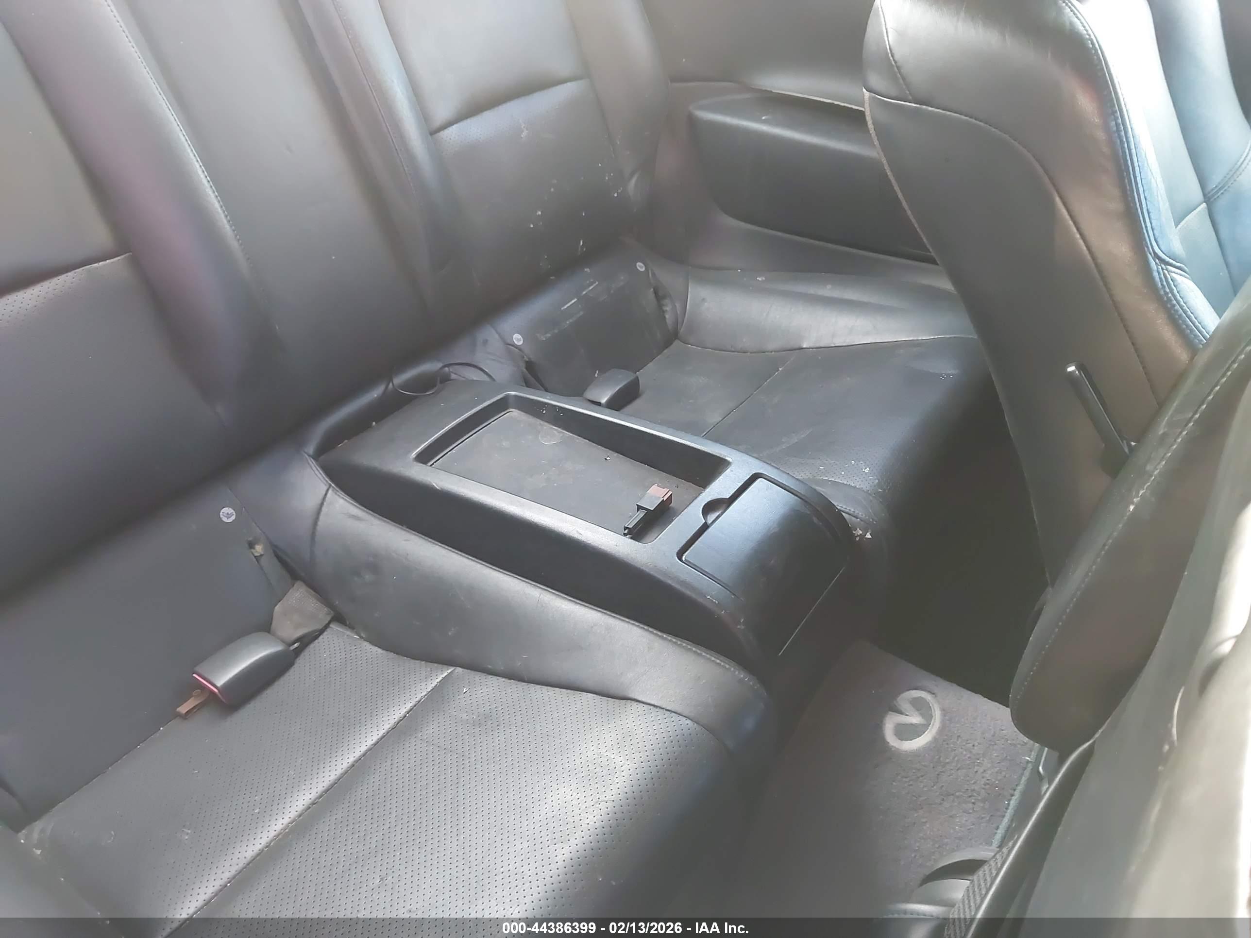 INFINITI G35 image 8