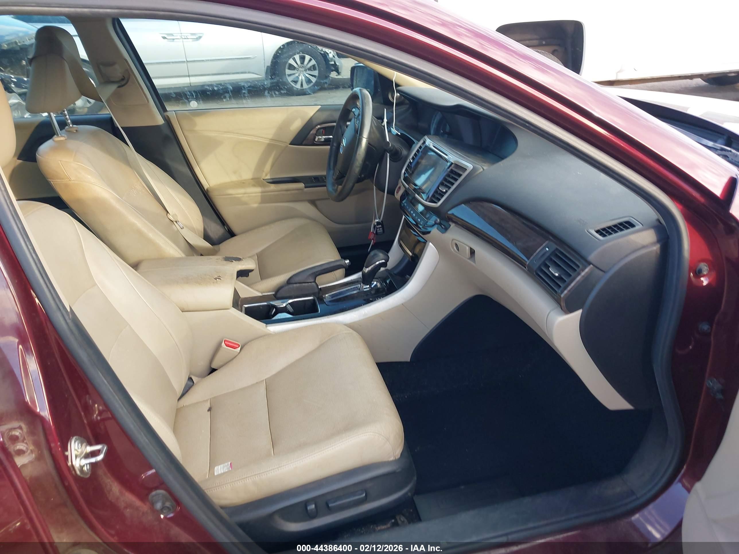 HONDA ACCORD image 5